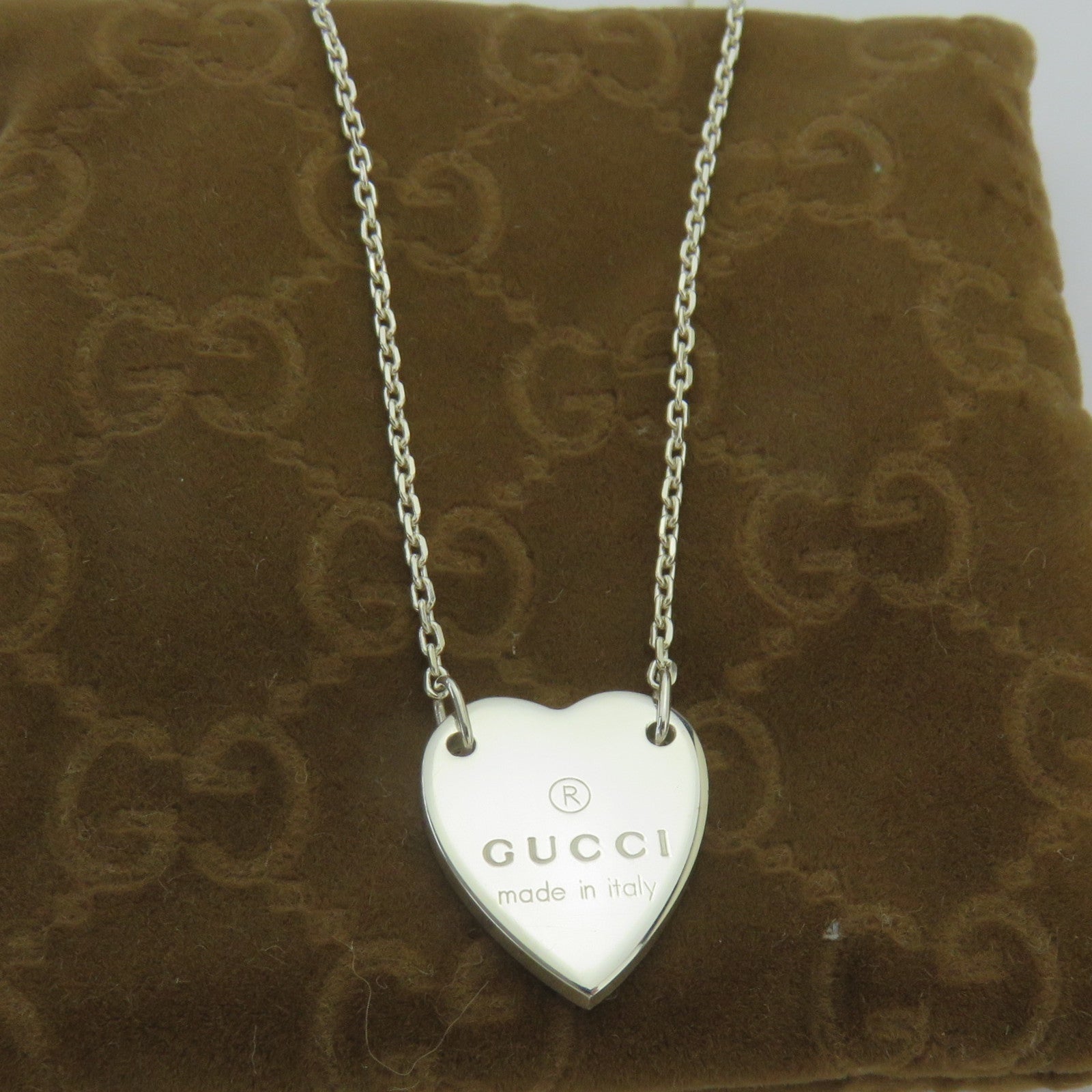 Gucci 925 Sterling Silver Trademark Heart Pendant Necklace with Pouch