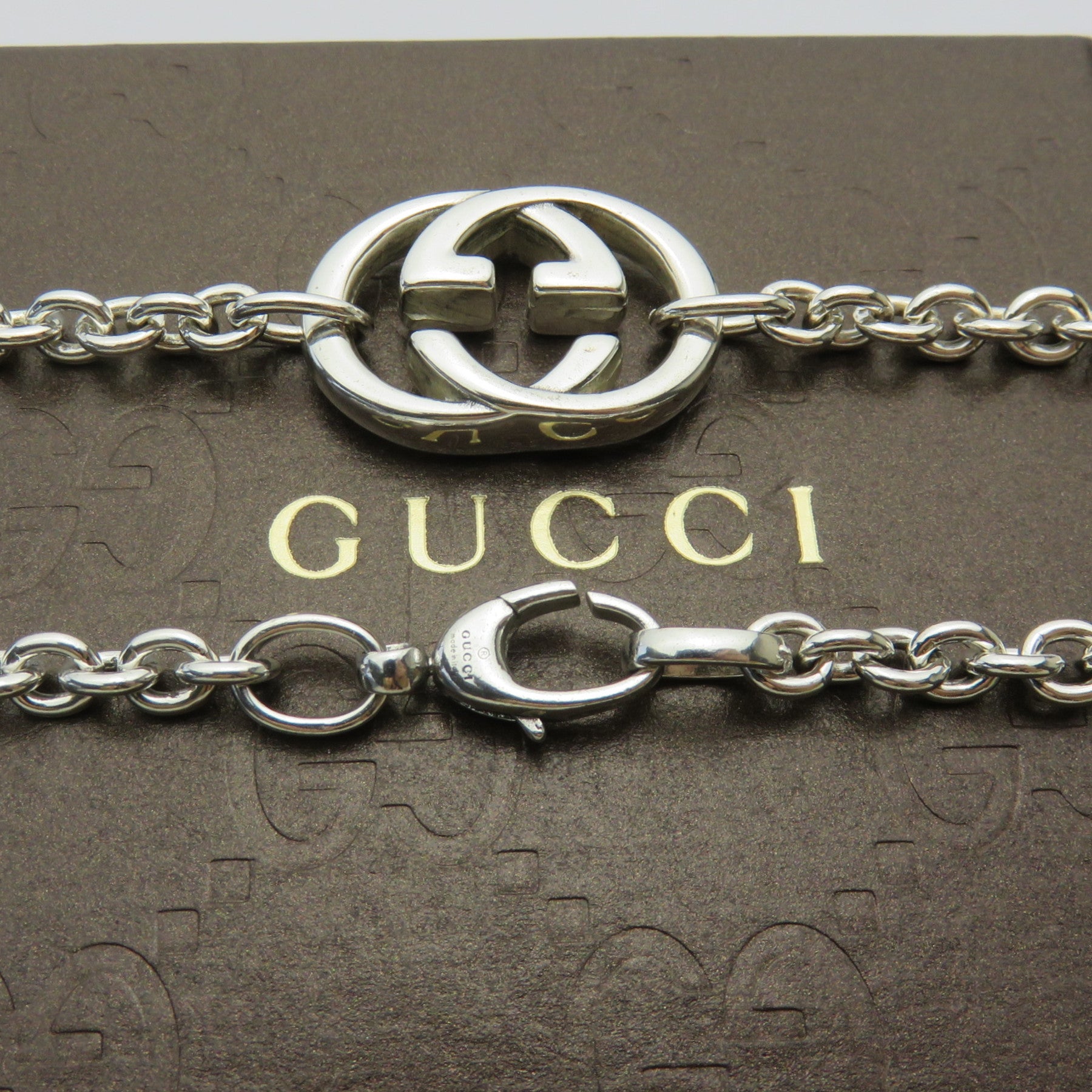 Gucci 925 Sterling Silver Interlocking G Oval Link Unisex Pendant Necklace