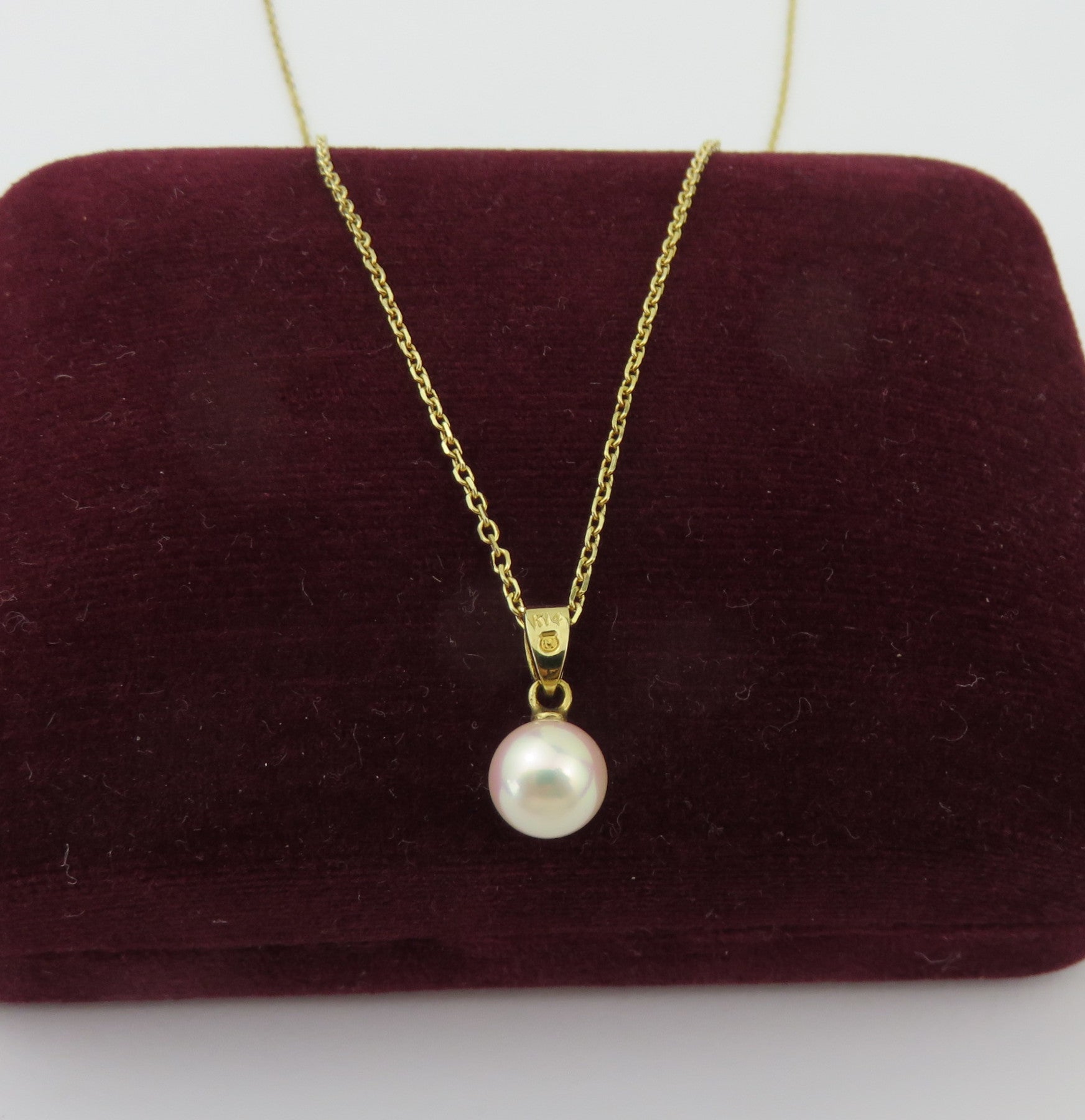 Authentic Mikimoto 14K Yellow Gold 6.7mm Akoya Pearl Pendant Necklace w/ Box