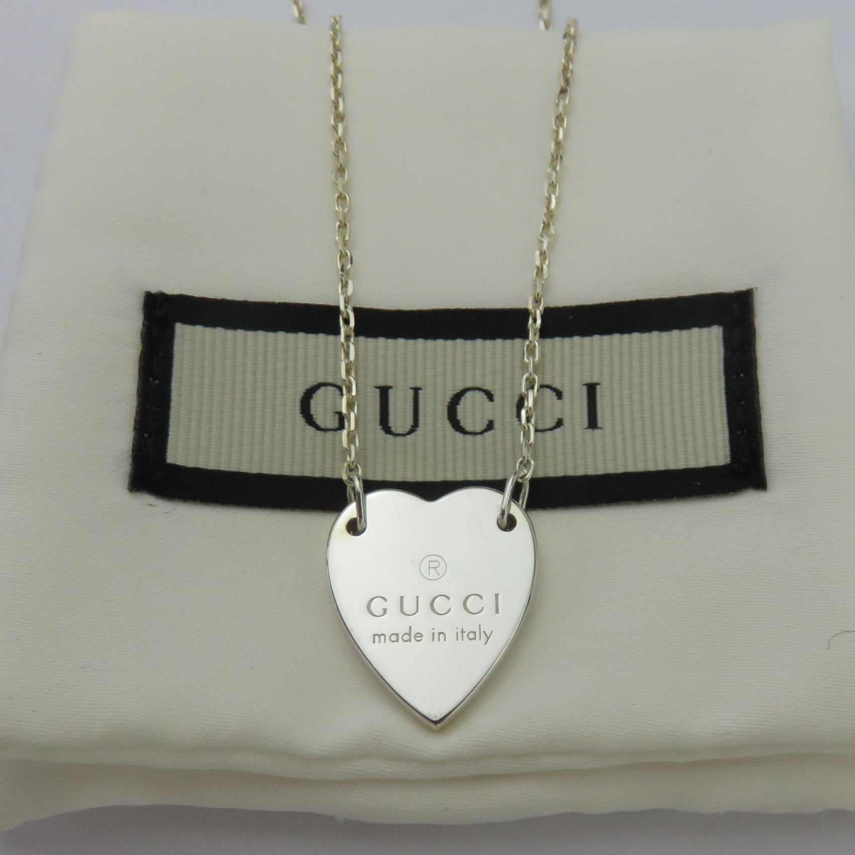 Gucci 925 Sterling Silver Trademark Heart Pendant Necklace Authentic with Pouch