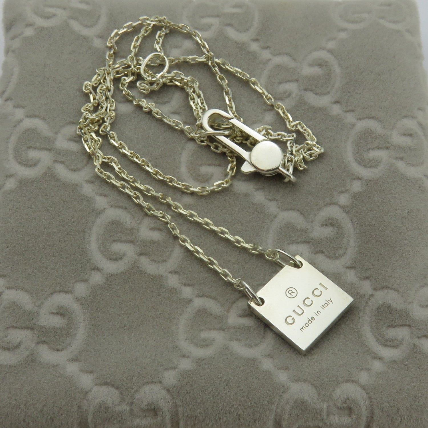Gucci 925 Sterling Silver Mini Square Tag Pendant Necklace with Pouch