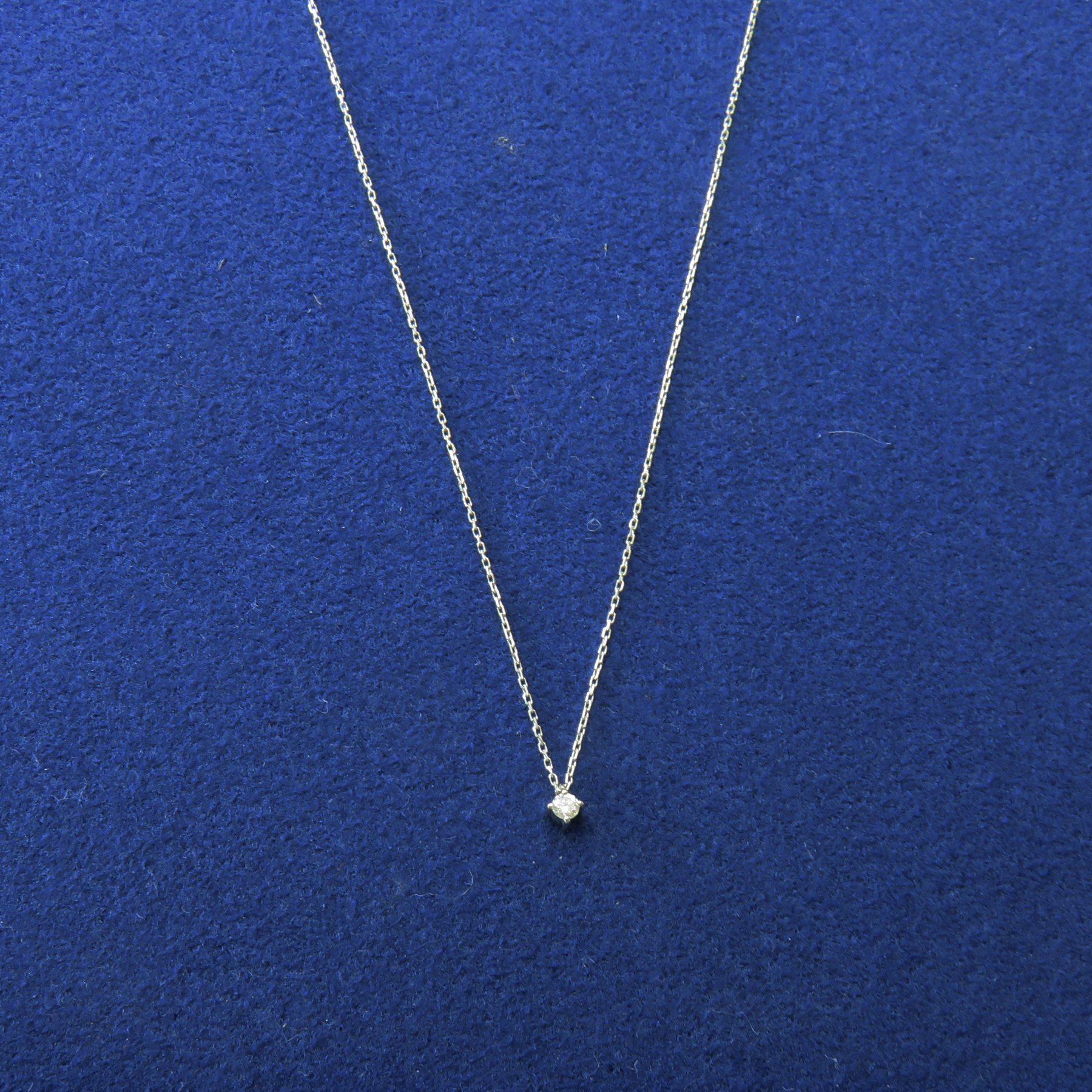 ete 10K White Gold Diamond Solitaire Pendant Necklace Japan Designer