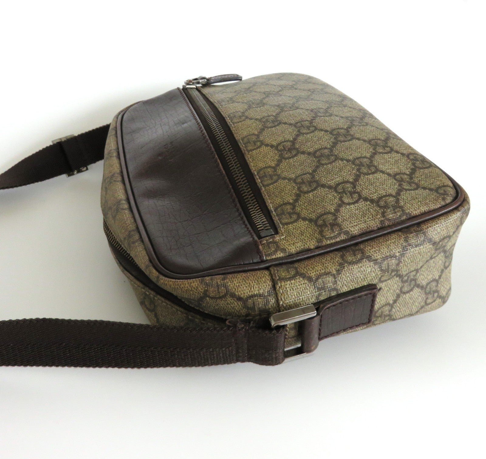 Authentic GUCCI Brown GG Monogram Canvas Leather Unisex Cross Body Bag Purse