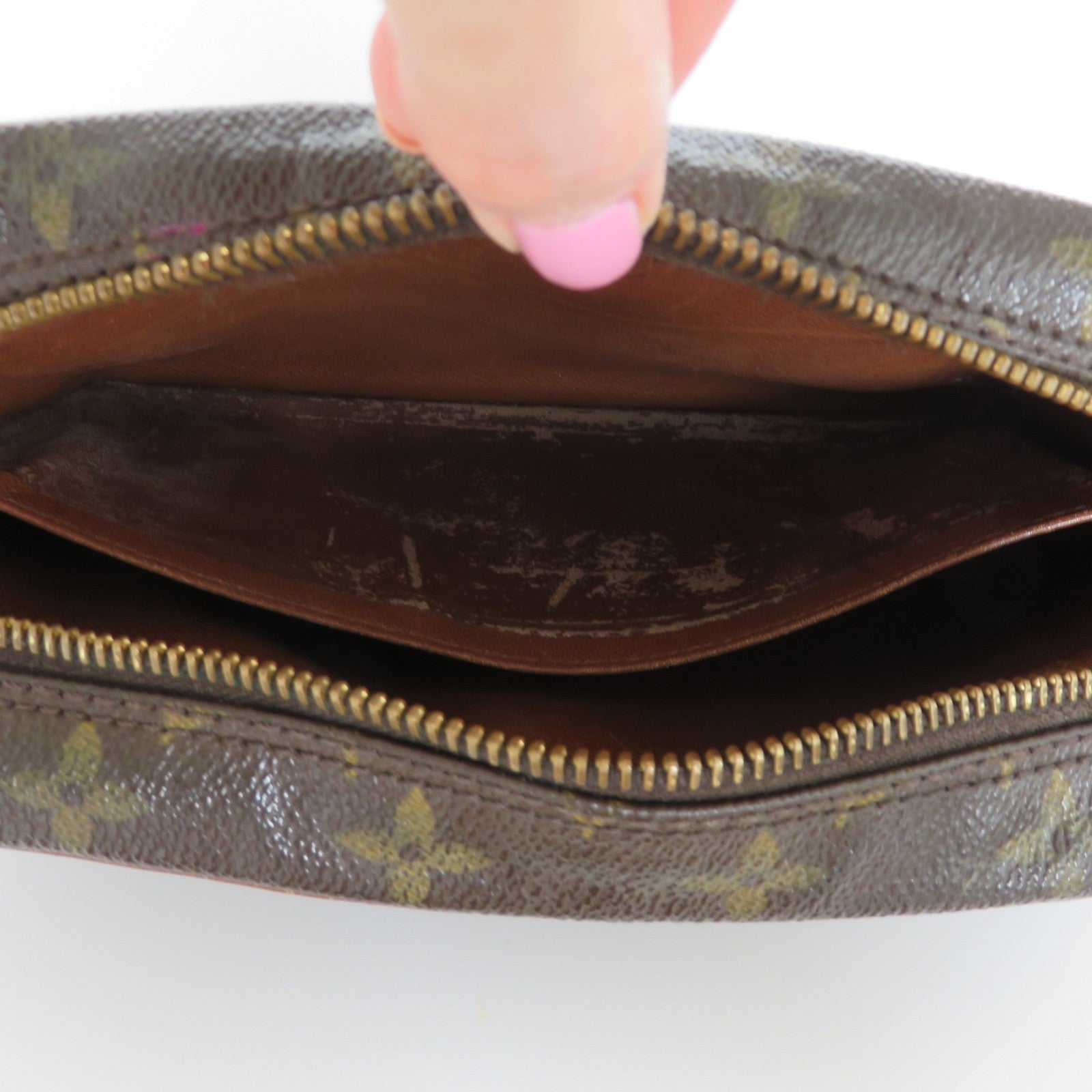 LOUIS VUITTON Monogram Canvas Leather Unisex Clutch Bag Authentic Made in France