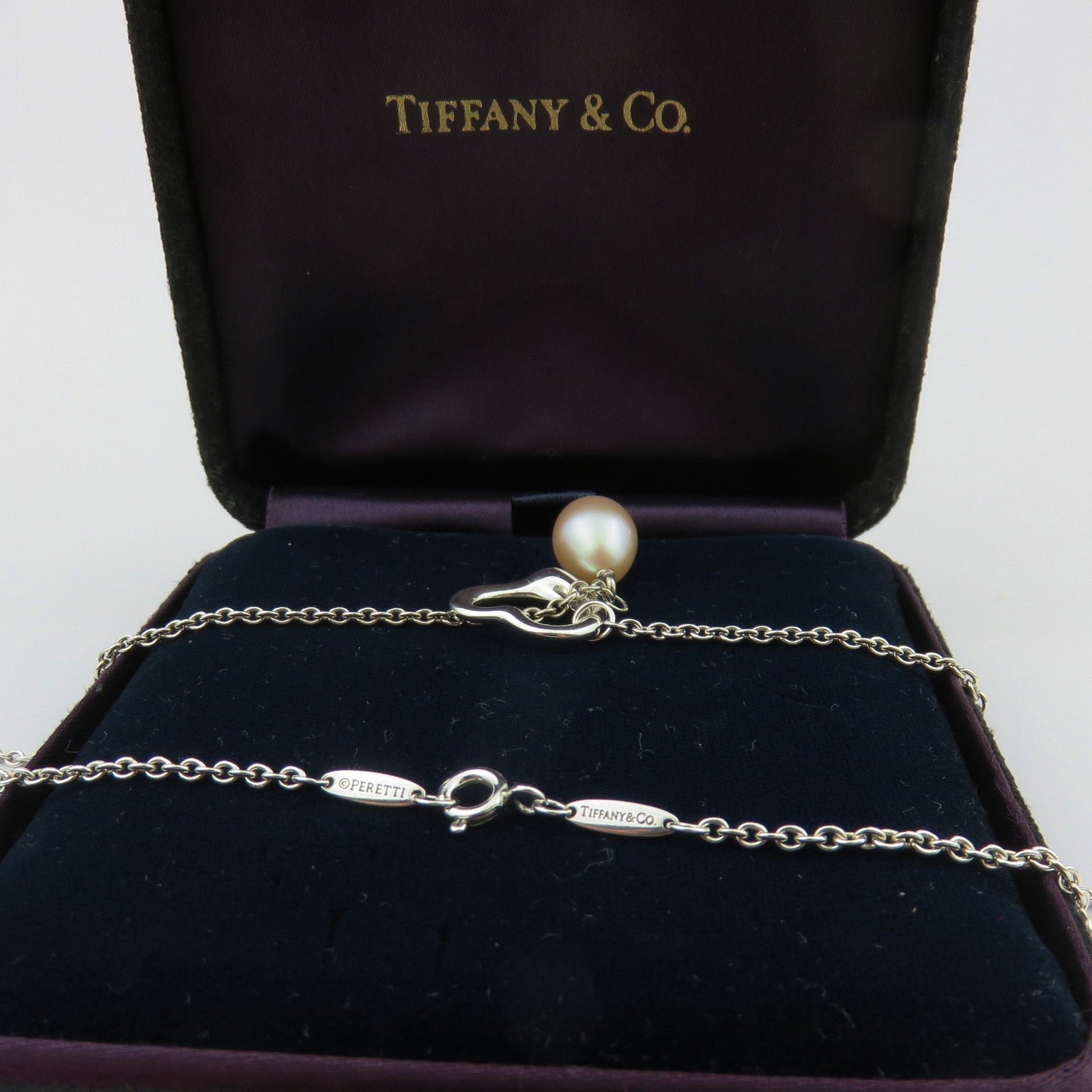 TIFFANY & CO 925 Silver Open Heart 9 mm Pearl Lariat Necklace w/ Jewelry Box