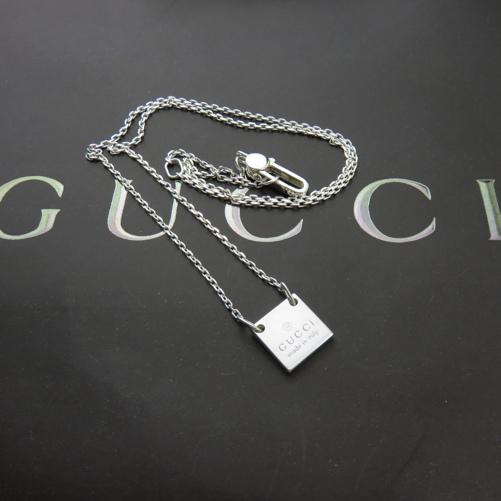 Gucci 925 Sterling Silver Mini Square Tag Unisex Pendant Necklace Made in Italy
