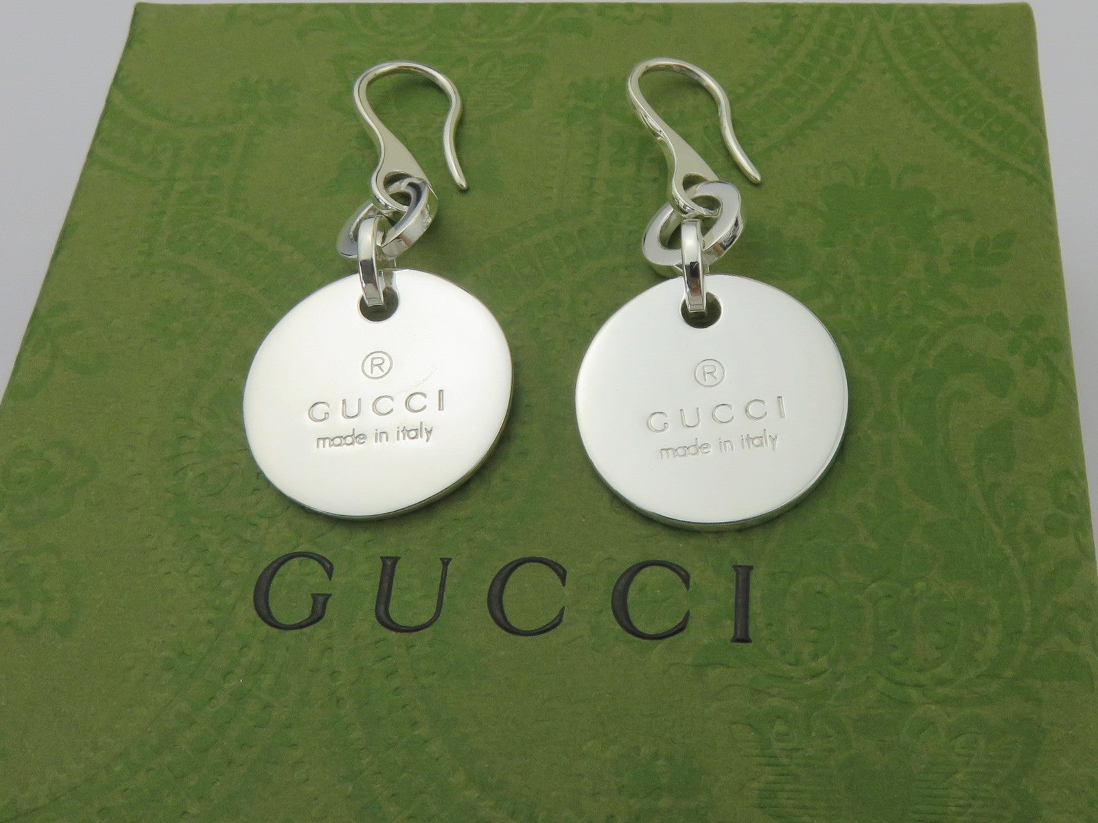 Gucci Sterling Silver Trademark Round Dangle Earrings New with Gucci Pouch Box