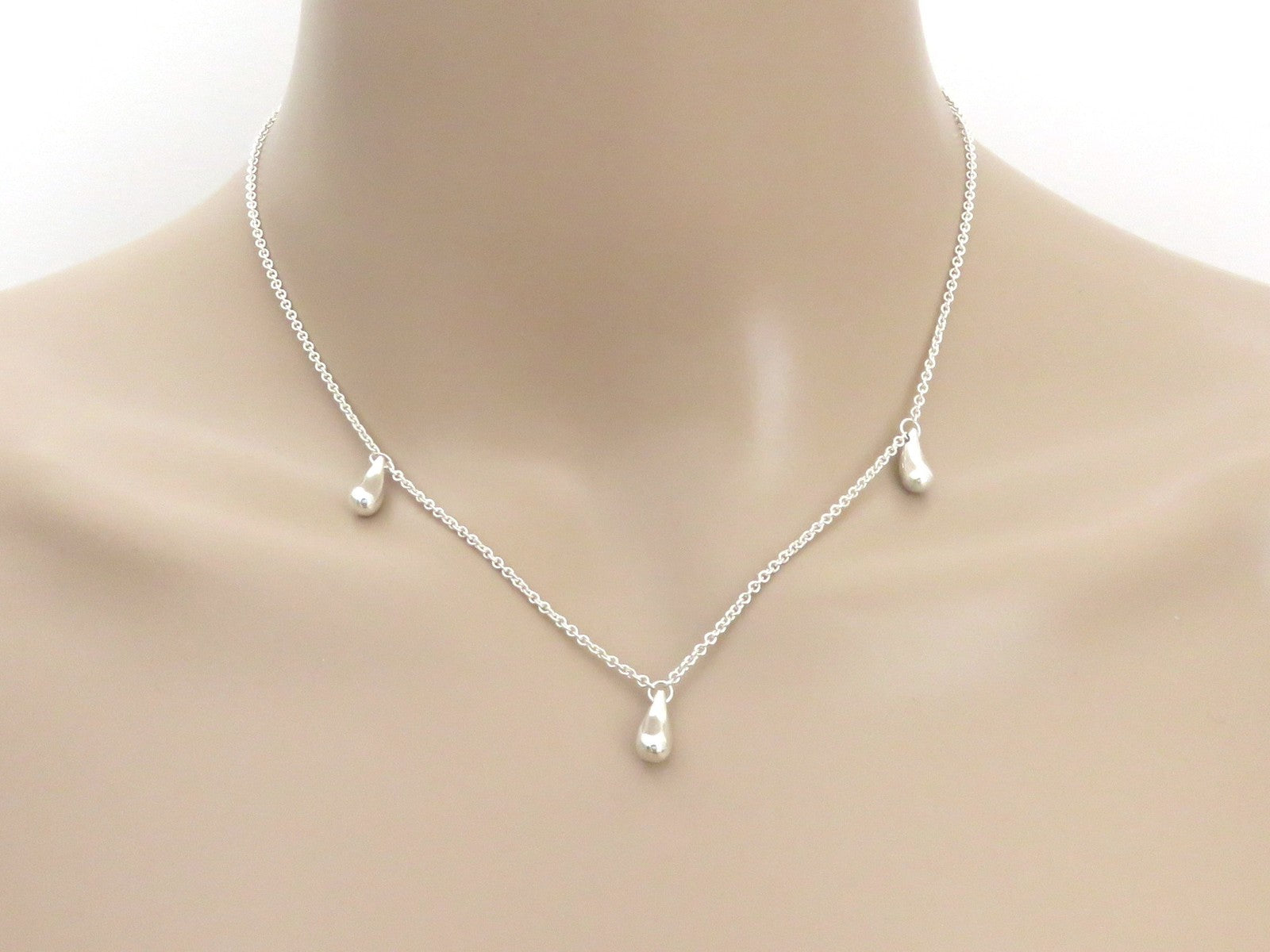 Tiffany & Co 925 Silver Three 3 Teardrop Pendant Necklace Authentic with Pouch