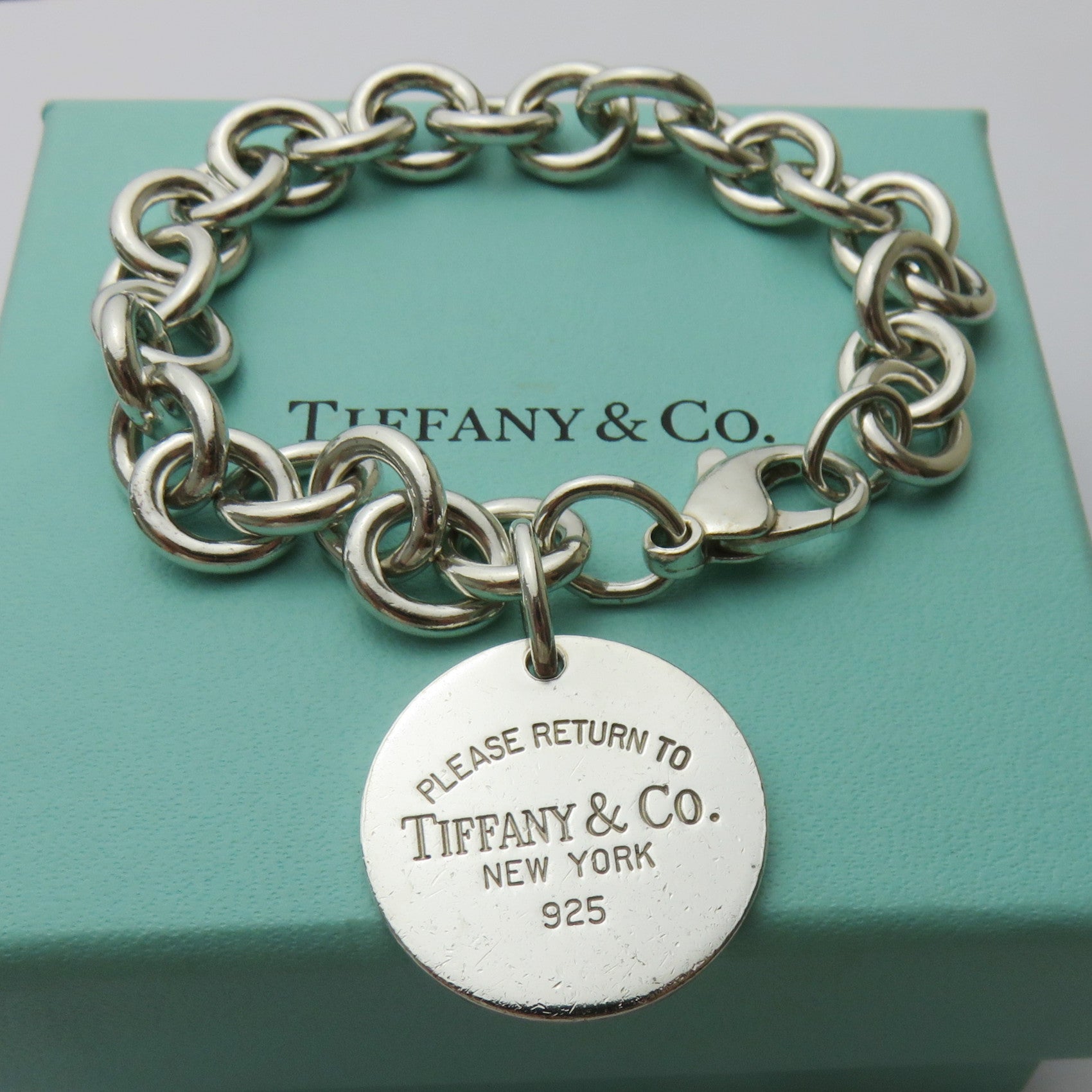 TIFFANY & CO 925 Silver Return to Tiffany Round Bold Link Bracelet with Box