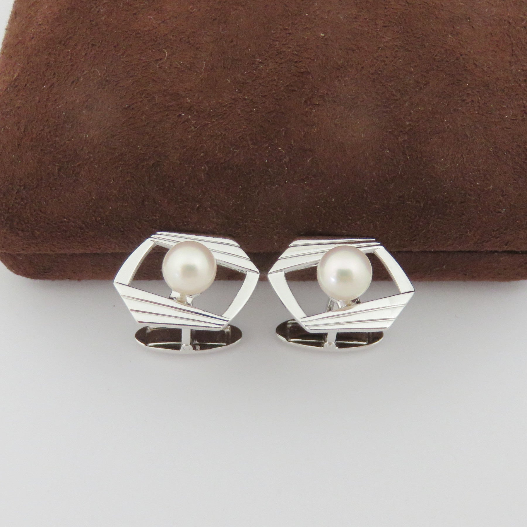 Mikimoto 925 Silver 7mm Akoya Pearl Geometric Cufflinks Tie Tack Set with Box