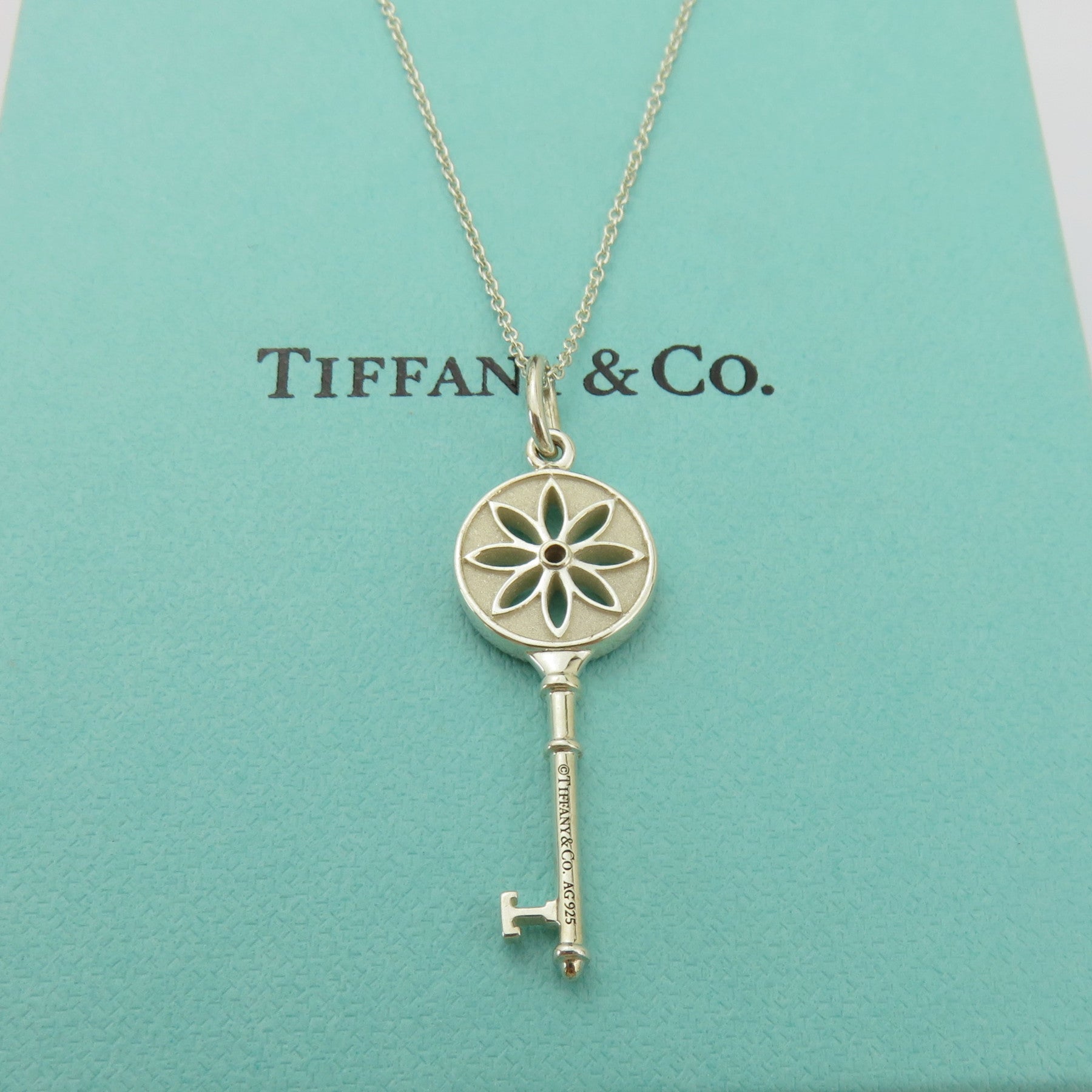 TIFFANY & CO 925 Silver Daisy Flower Key Diamond Necklace with Pouch Box