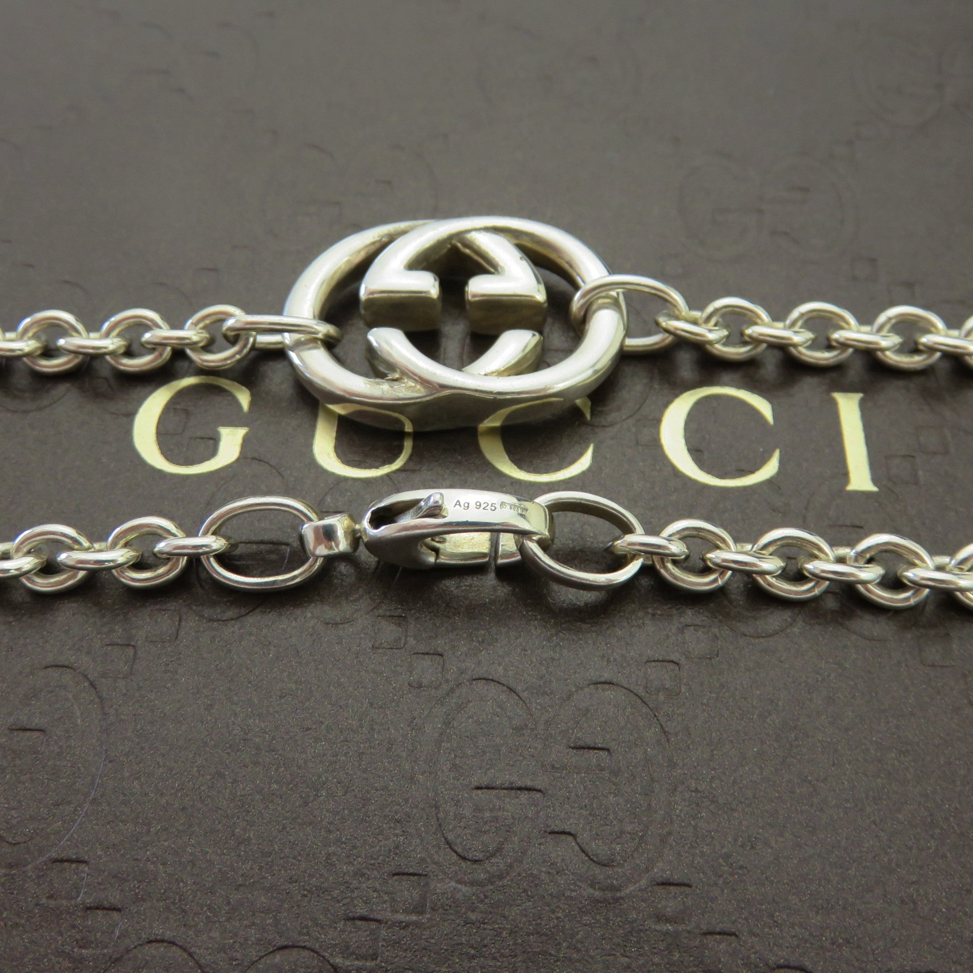 Gucci 925 Sterling Silver Interlocking G Oval Link Unisex Pendant Necklace