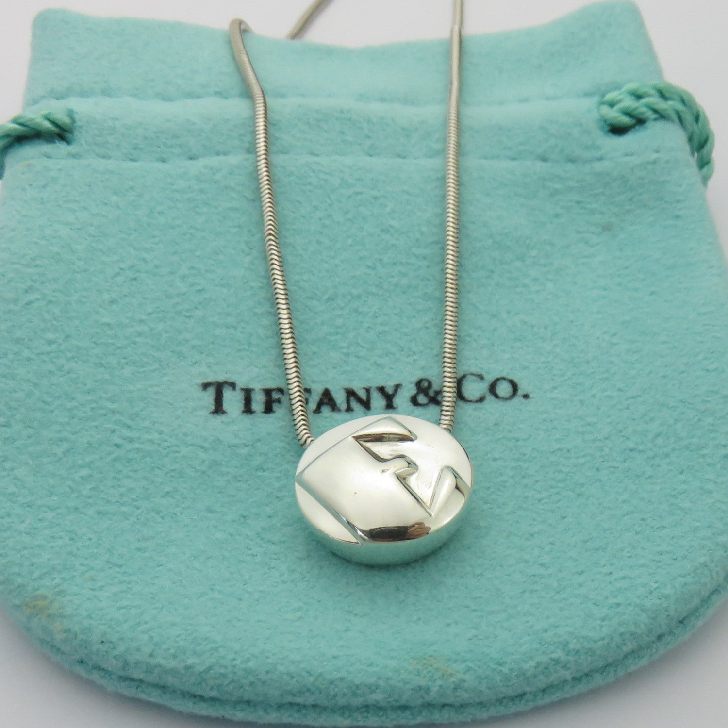TIFFANY & CO 925 Sterling Silver Letter E Initial Choker Necklace