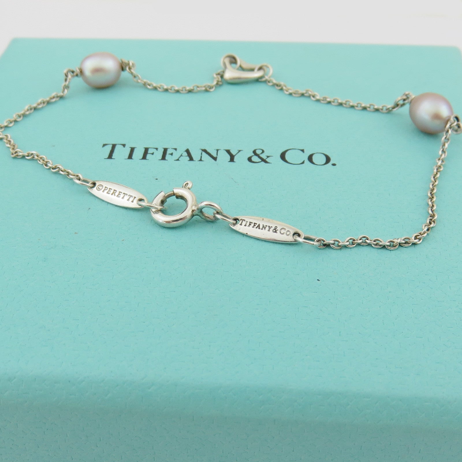 TIFFANY & CO 925 Silver Pearls By The Yard Open Heart Bracelet with Pouch Box
