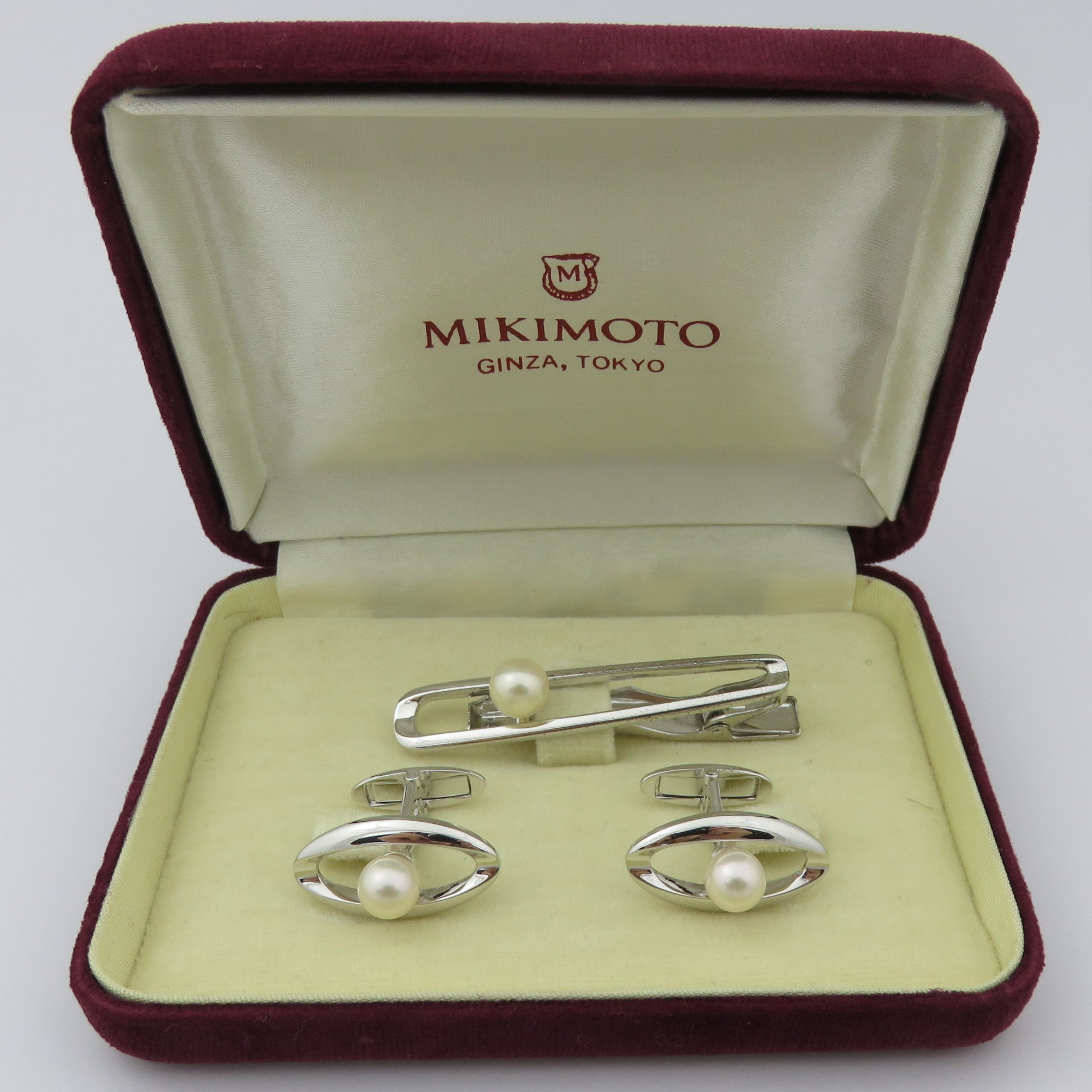 MIKIMOTO 925 Silver Akoya Pearl Oval Cufflinks & Tie Clip Bar Set with Box