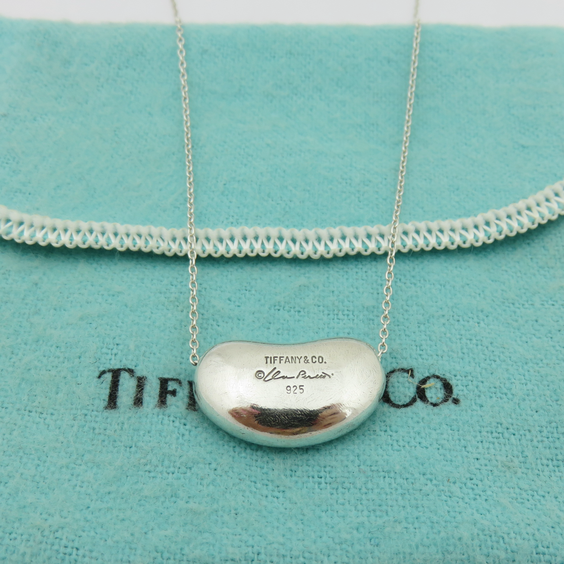 TIFFANY & CO 925 Sterling Silver Large Bean Pendant Necklace