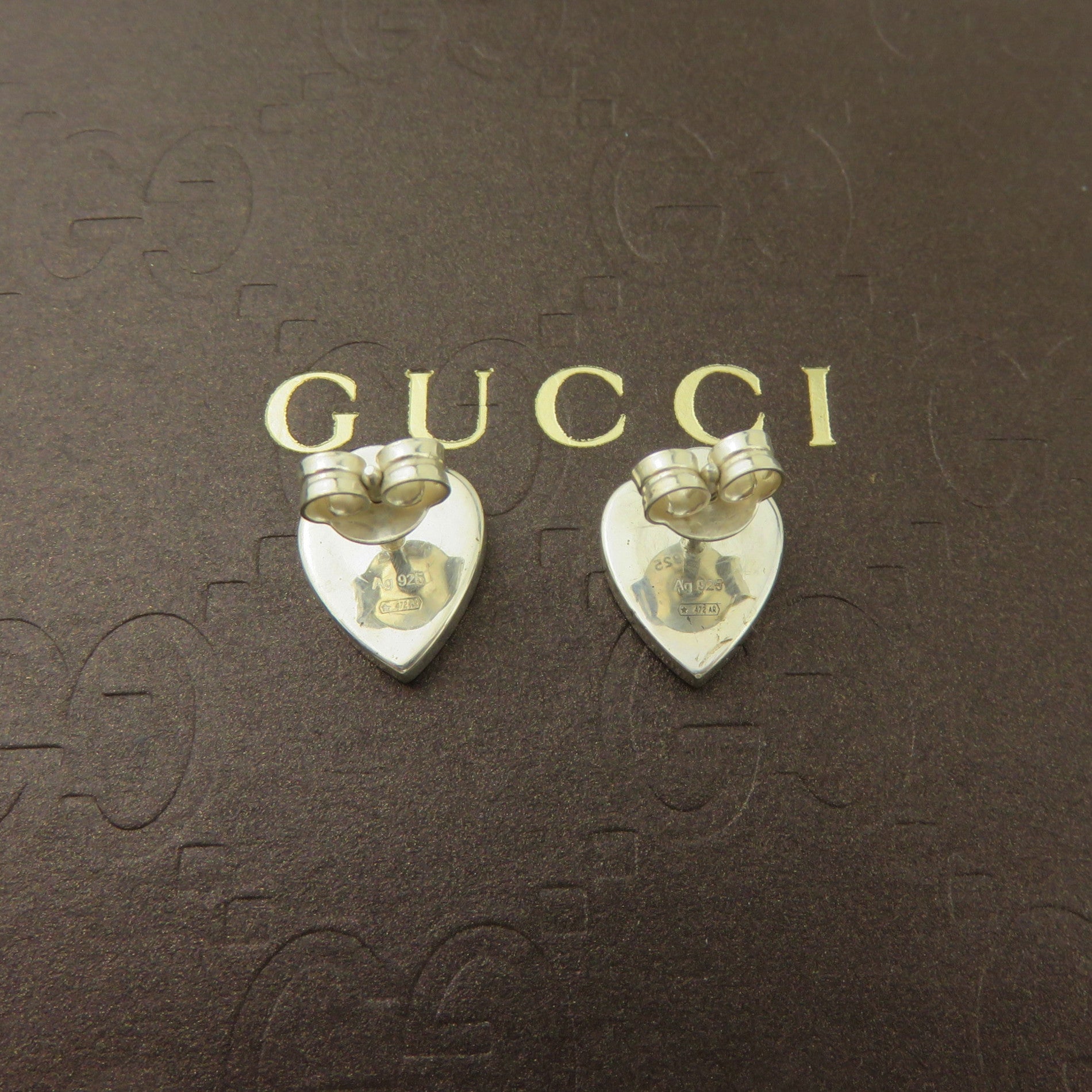 GUCCI 925 Sterling Silver Trademark Heart Tag Stud Earrings Made in Italy w/ Box