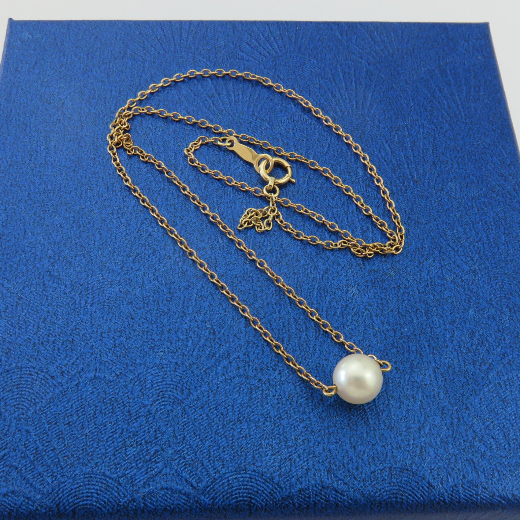 MIKIMOTO K14 Yellow Gold 6.8mm Akoya Pearl Solitaire Pendant Necklace 38cm