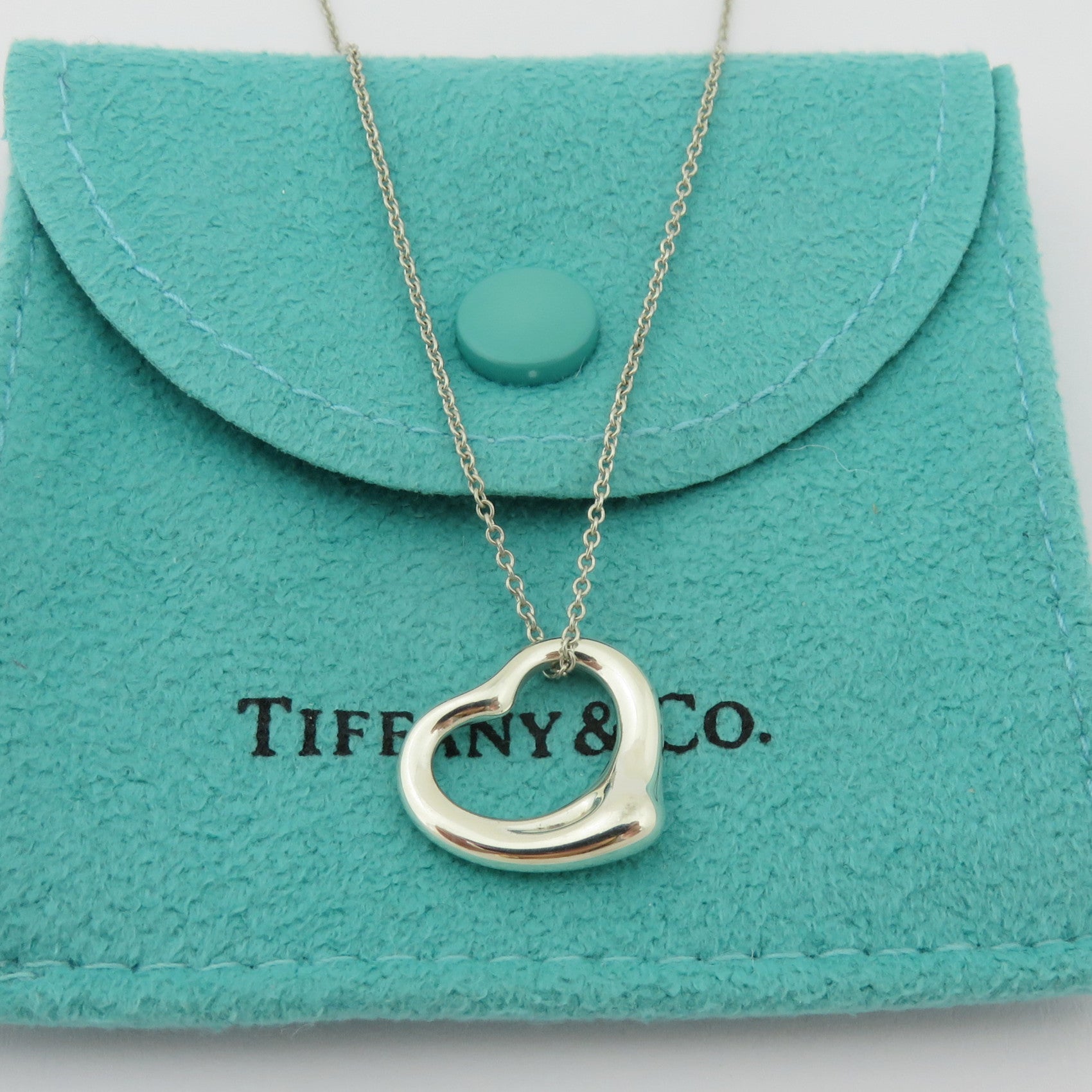 TIFFANY & CO 925 Sterling Silver Small Open Heart Pendant Necklace with Pouch