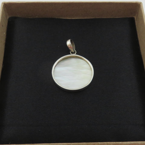 Natural Mother of Pearl 925 Sterling Silver Ohm Charm Pendant Handmade 26mm Box
