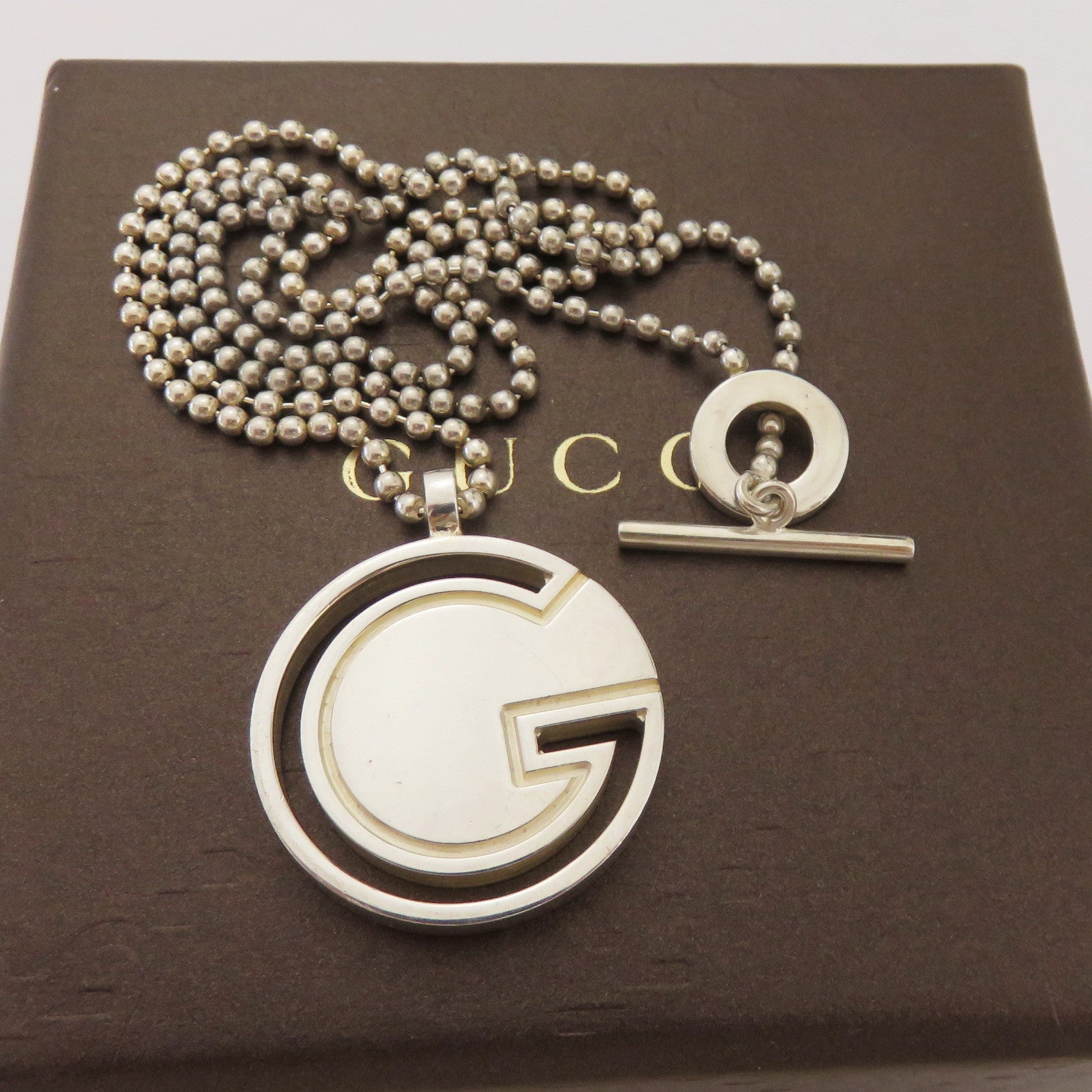 Gucci 925 Silver G Logo Ball Chain Toggle Unisex Pendant Necklace with Box