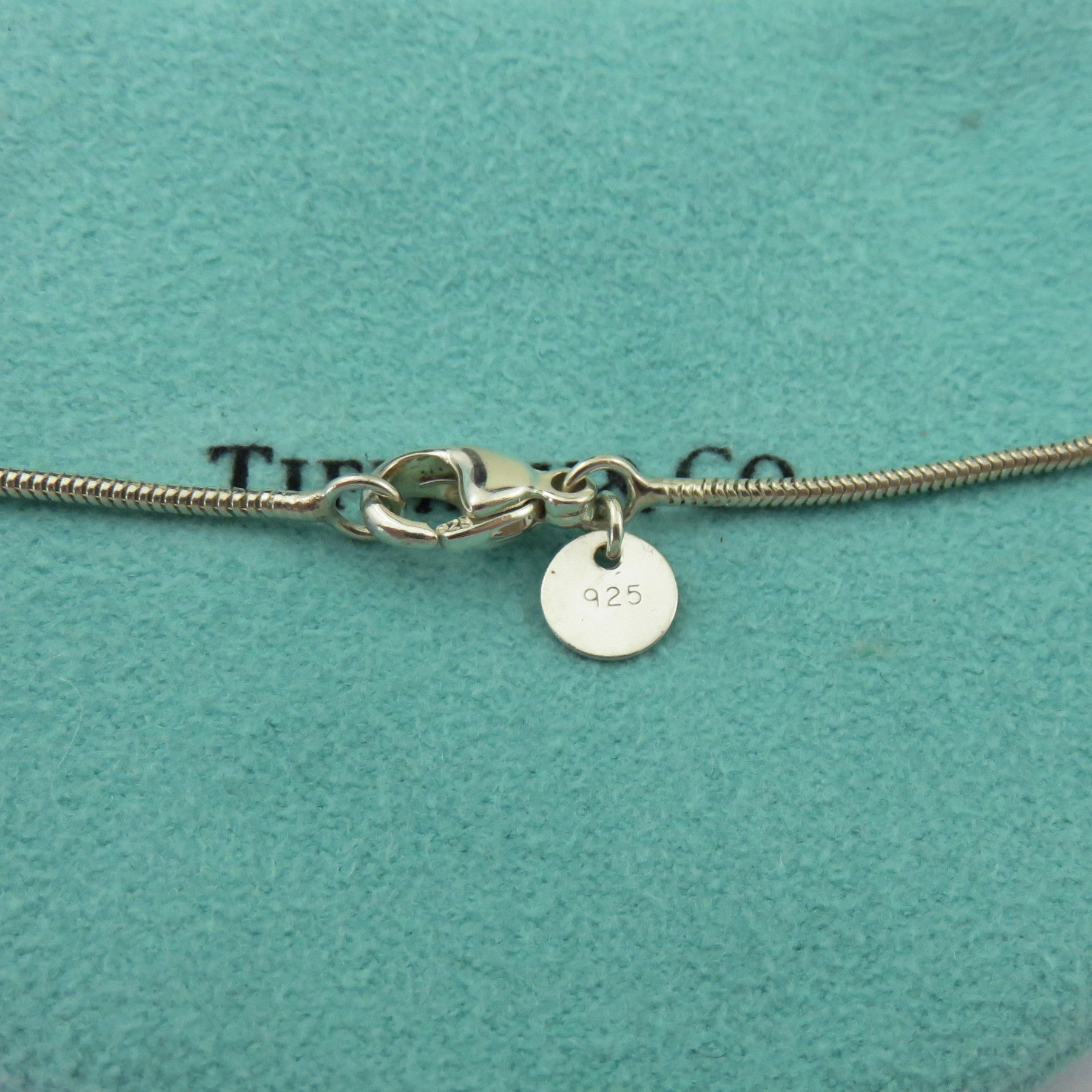 TIFFANY & CO 925 Sterling Silver Letter E Initial Choker Necklace