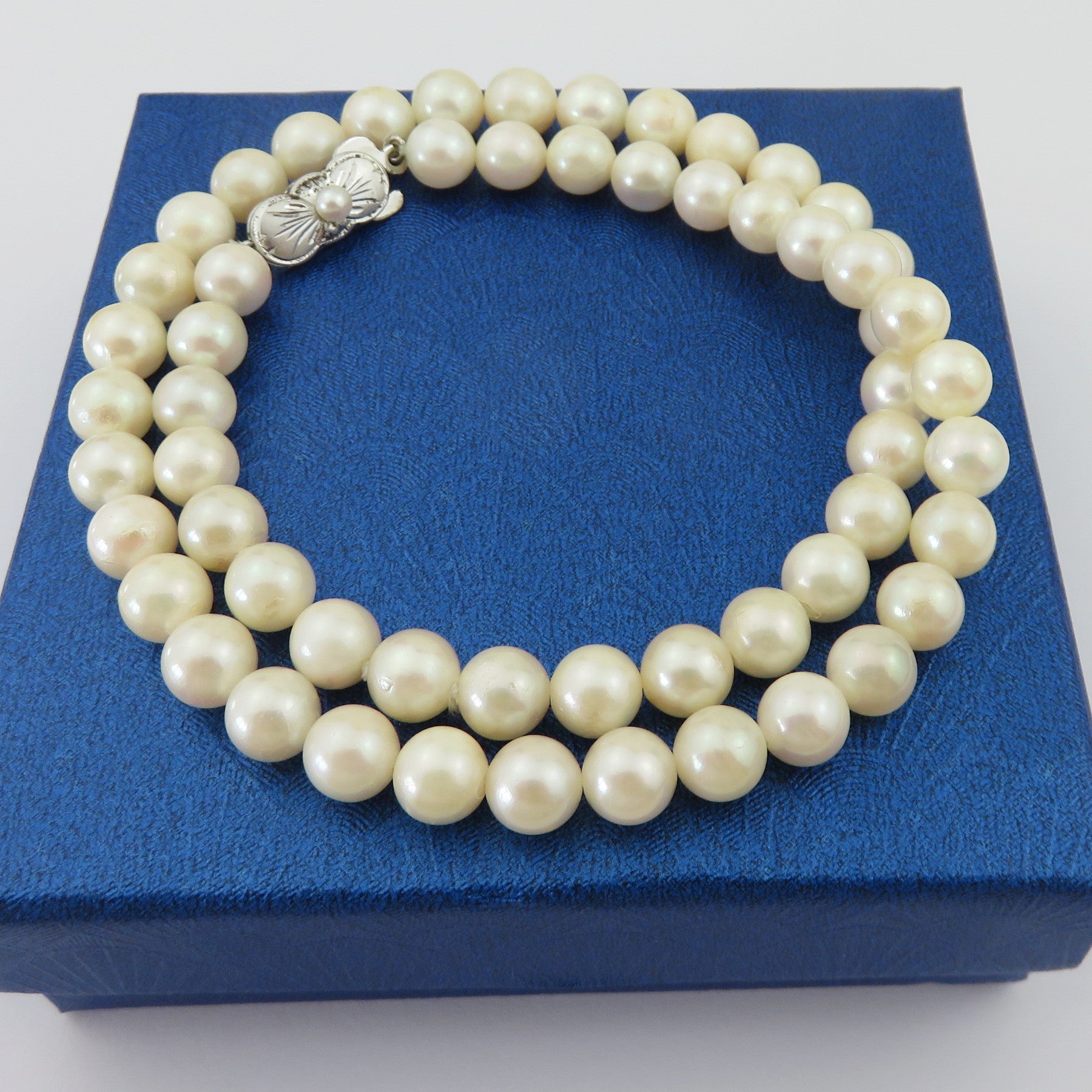 Japanese Vintage Akoya Pearl Strand Necklace 7-7.5mm Silver Clasp 42cm