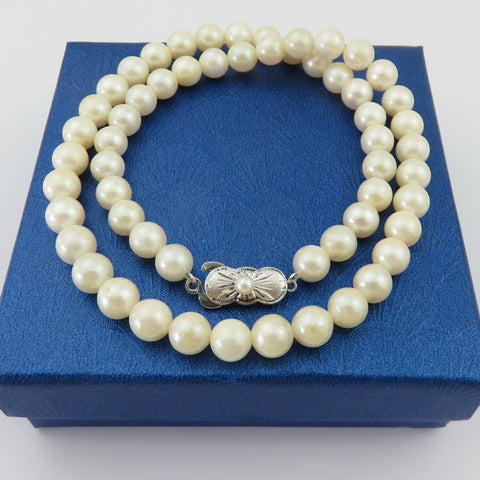 Japanese Vintage Akoya Pearl Strand Necklace 7-7.5mm Silver Clasp 42cm