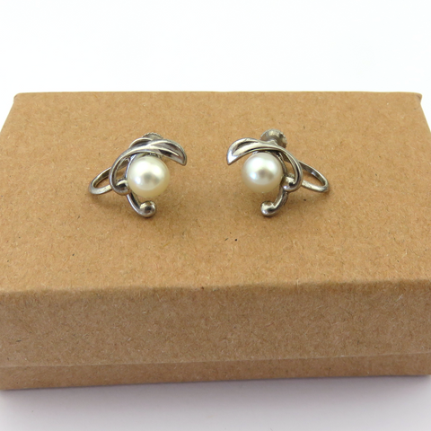 Vintage Japanese 6.2mm Akoya Pearl Sterling Silver Screw On Earrings