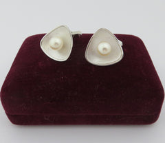 MIKIMOTO 925 Sterling Silver Akoya Pearl 8mm Triangle Geometric Cufflinks w/ Box