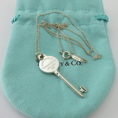 TIFFANY & CO 925 Sterling Silver Return to Tiffany Round Key Pendant Necklace 