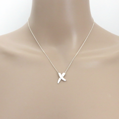 TIFFANY & CO 925 Sterling Silver Kiss X Pendant Necklace with Pouch