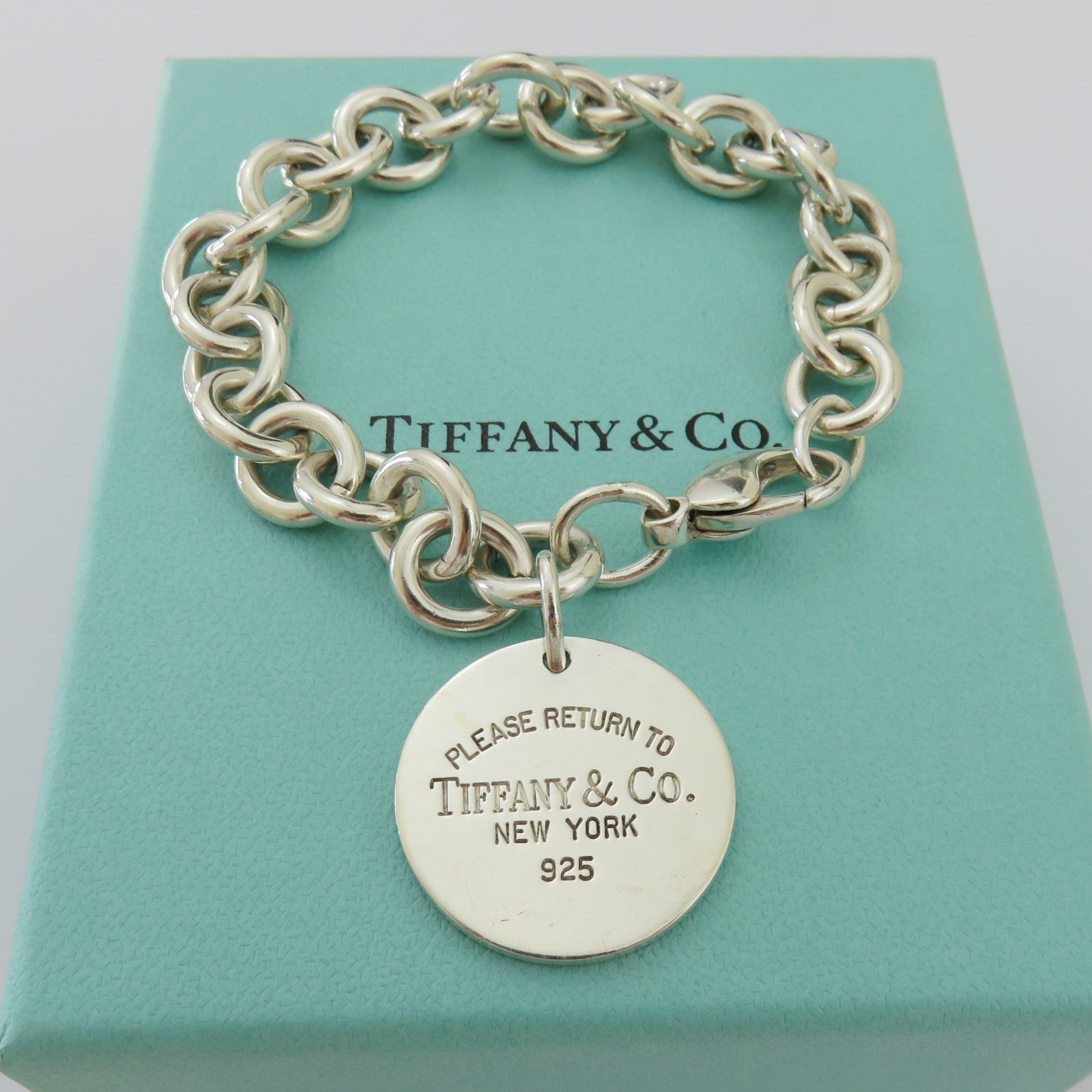 TIFFANY & CO 925 Silver Return to Tiffany Round Bold Link Bracelet with Box