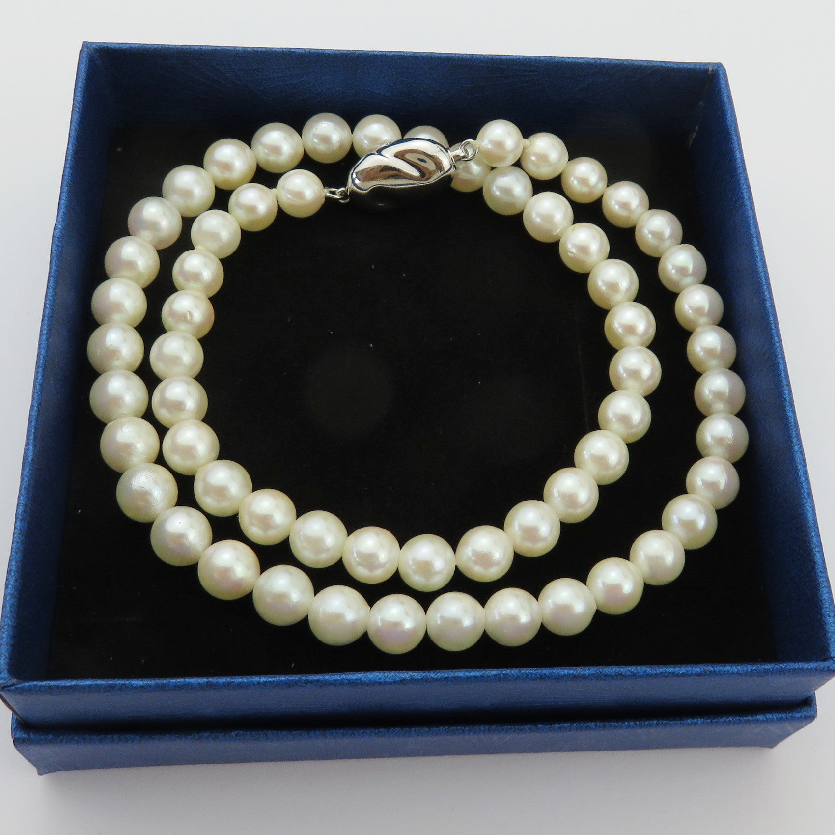 Japanese Vintage Akoya Pearl Strand Necklace 6.5-7mm Silver Clasp 42cm