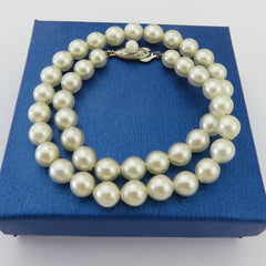 Japanese Vintage Akoya Pearl Strand Necklace 7.7-8.3mm Silver Clasp 38cm