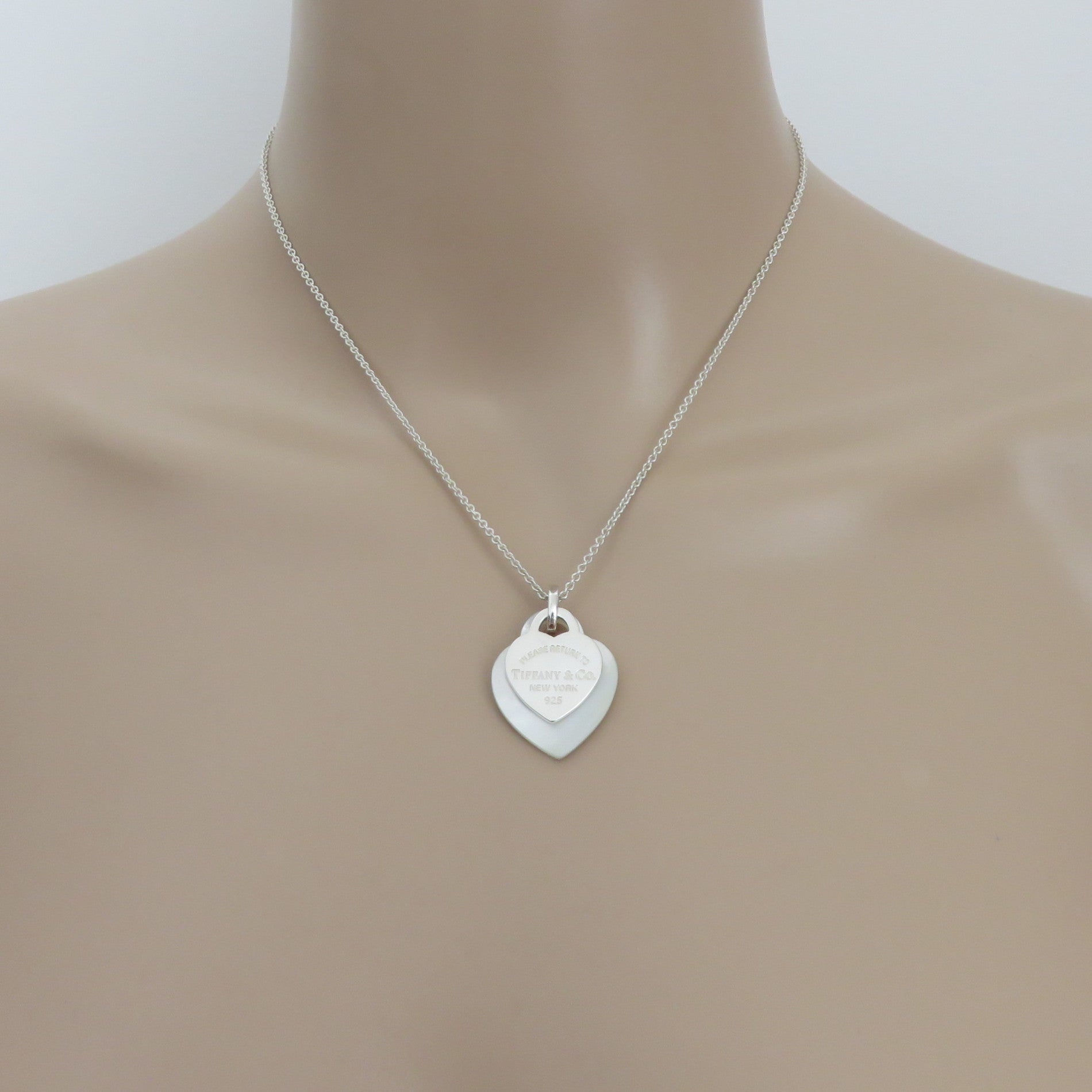 TIFFANY & CO 925 Silver Mother of Pearl Return to Tiffany Double Heart Necklace