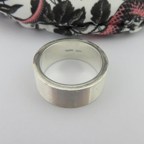 GUCCI 925 Sterling Silver Trademark Band Ring Size 7 with Pouch