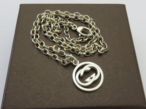 Gucci Sterling Silver Interlocking G Logo Oval Link Unisex Pendant Necklace