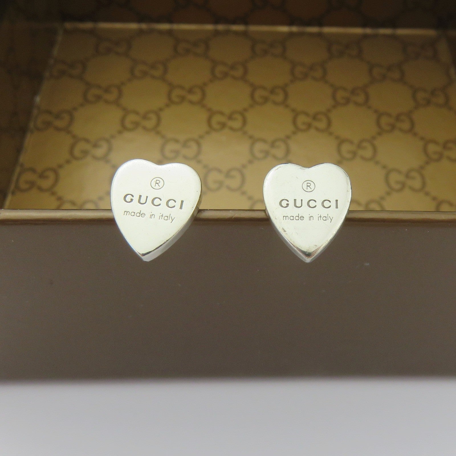 GUCCI 925 Sterling Silver Trademark Heart Tag Stud Earrings Made in Italy w/ Box