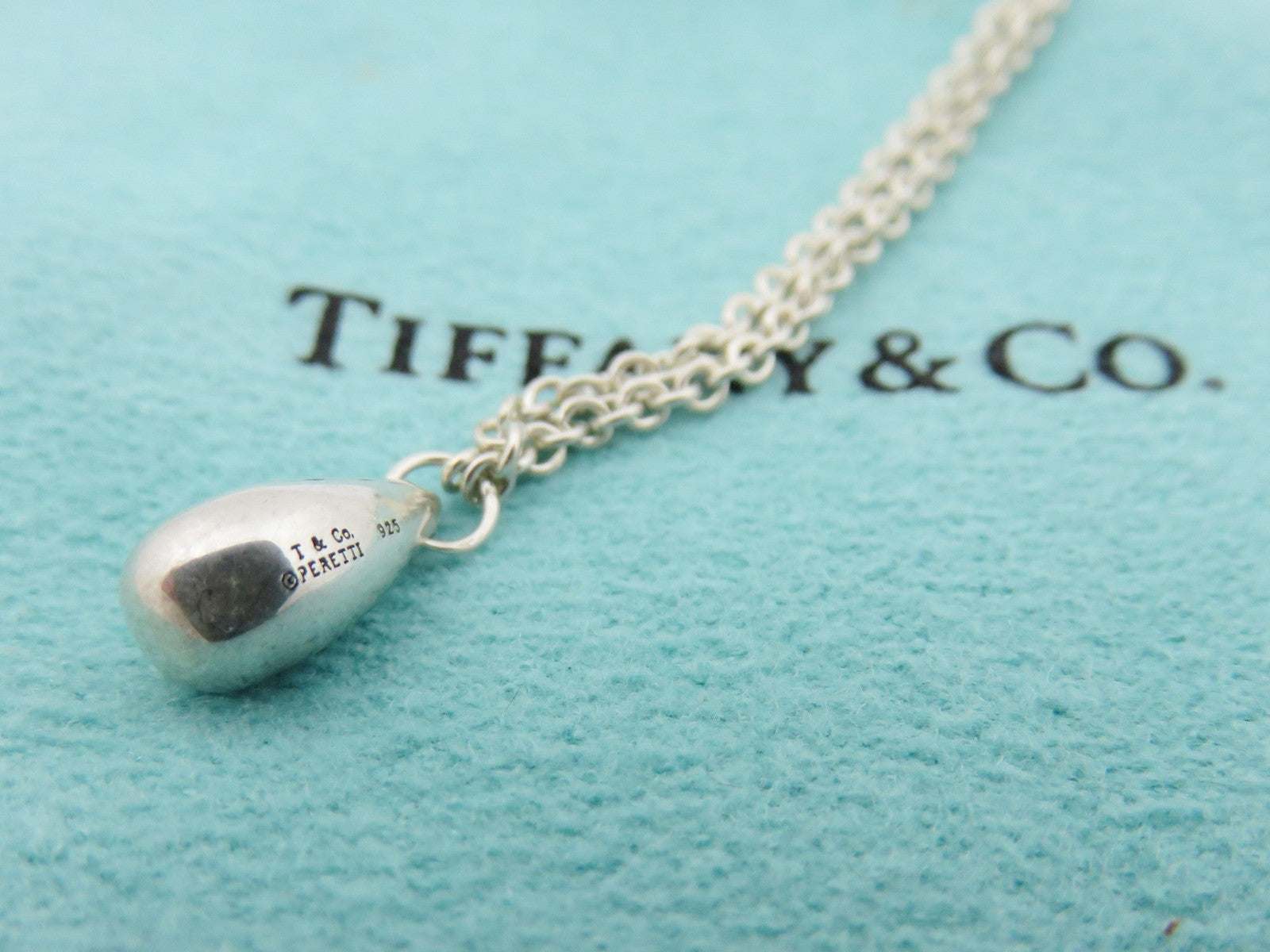 Tiffany & Co 925 Silver Three 3 Teardrop Pendant Necklace Authentic with Pouch