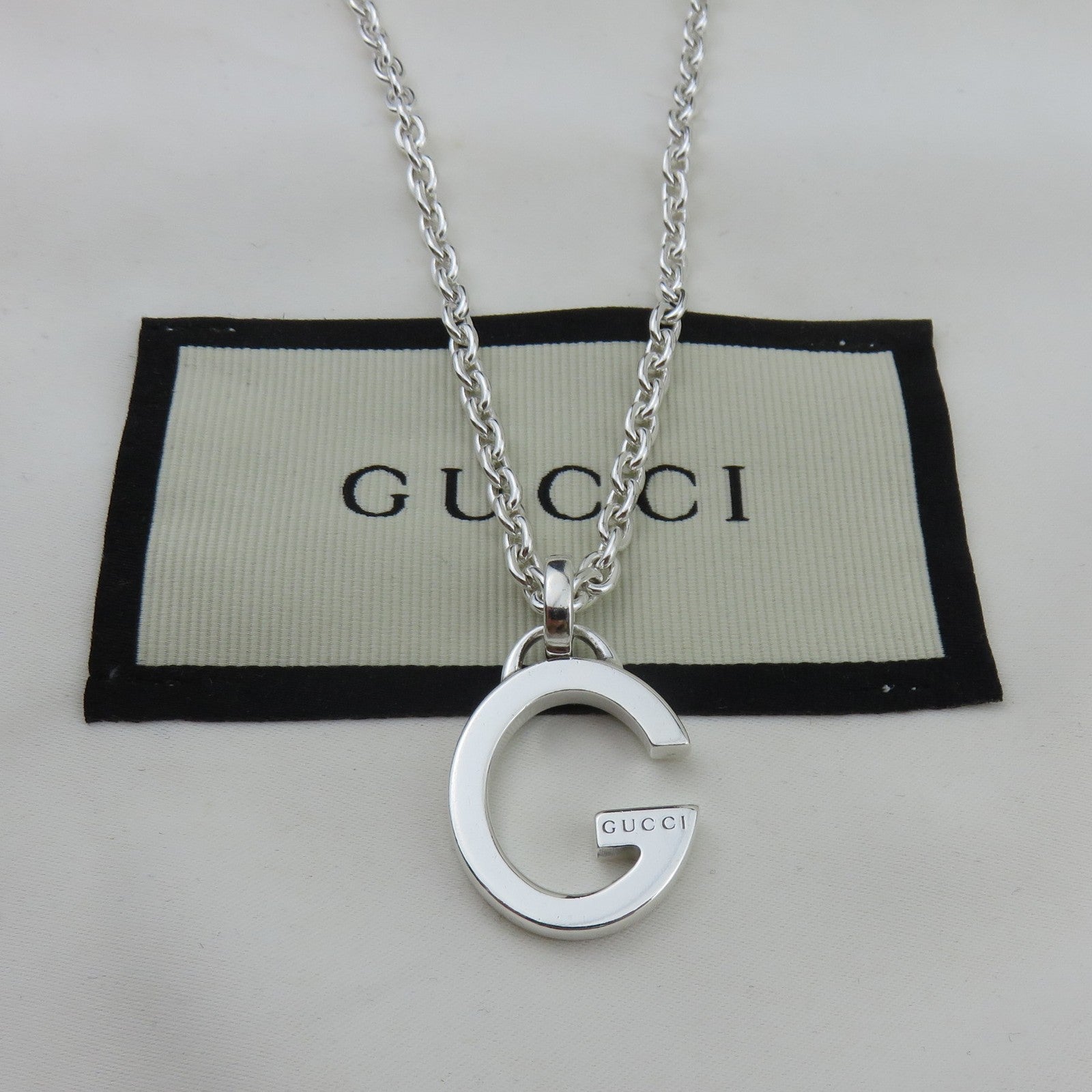 Gucci 925 Silver Oval G Logo Chain Link Unisex Pendant Necklace with Box Pouch