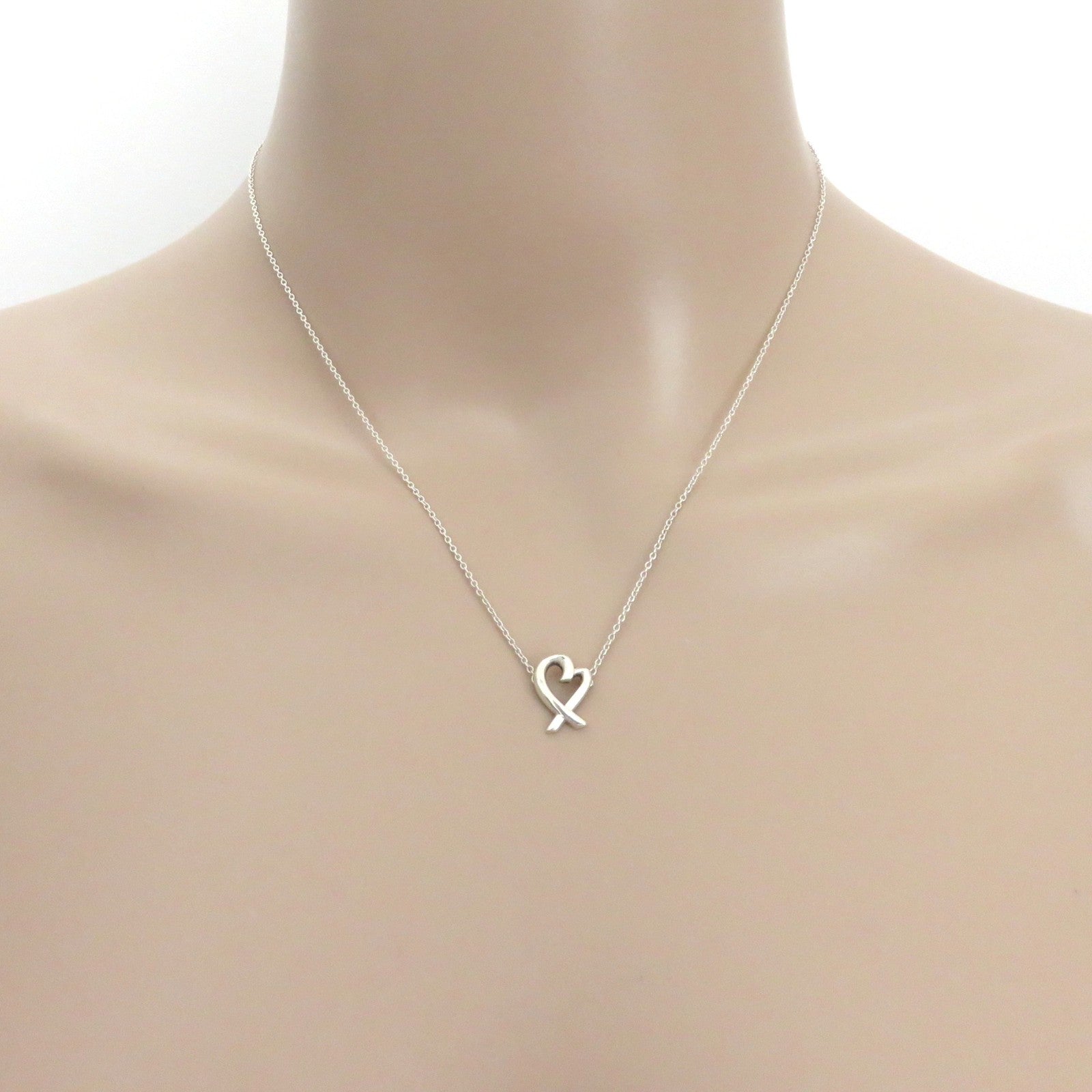 TIFFANY & CO 925 Sterling Silver Small Loving Heart Pendant Necklace