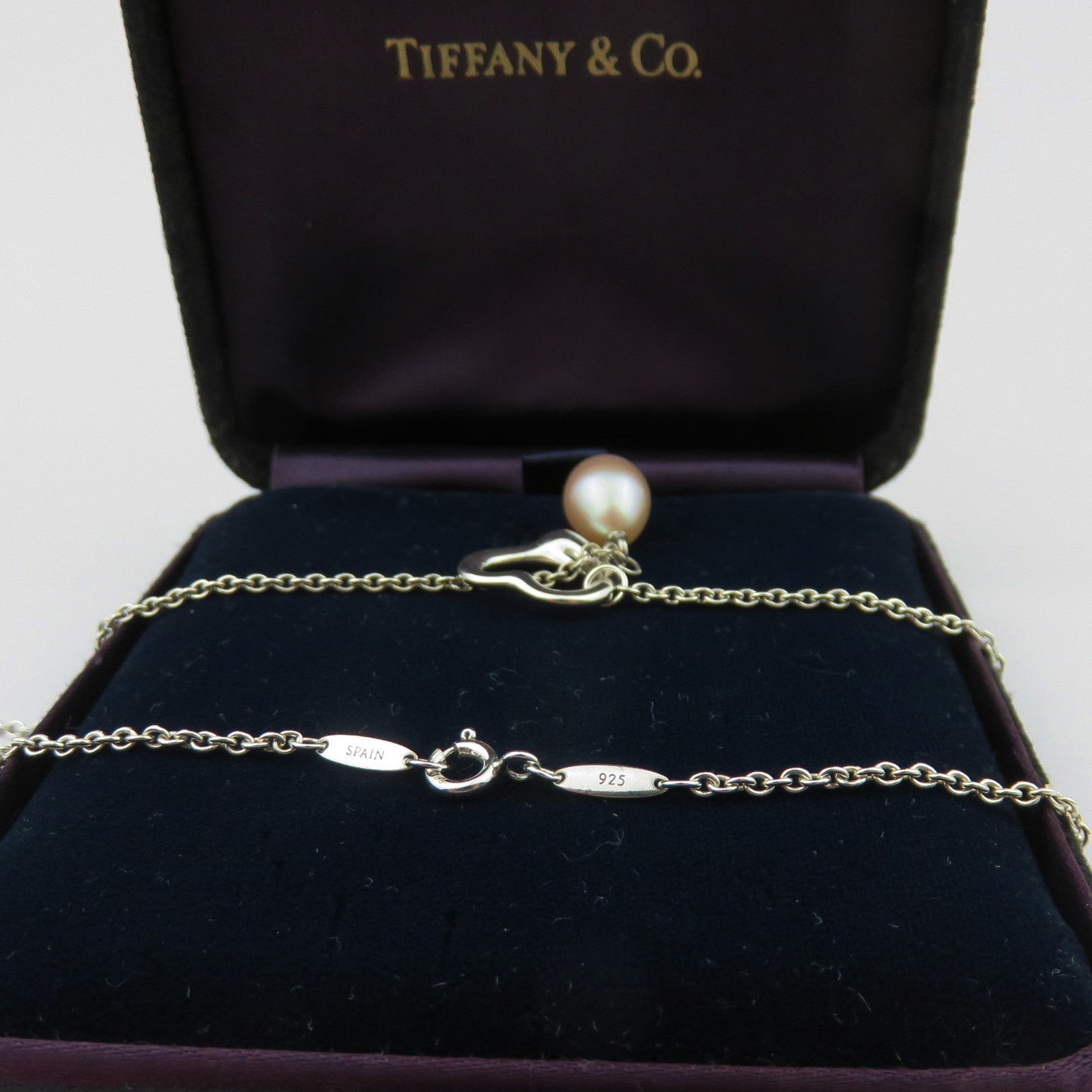 TIFFANY & CO 925 Silver Open Heart 9 mm Pearl Lariat Necklace w/ Jewelry Box