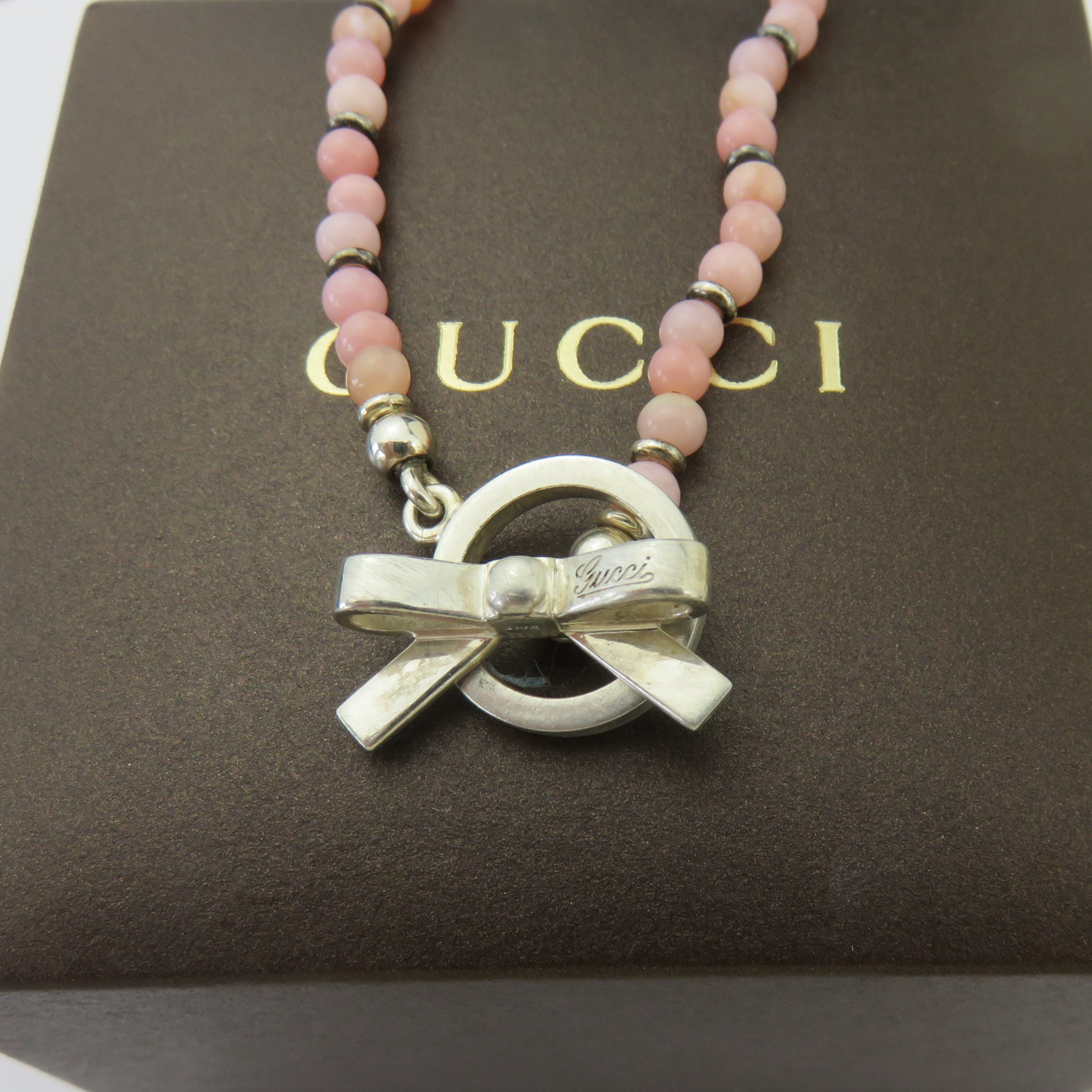 GUCCI 925 Sterling Silver Pink Beads Ribbon Toggle Choker Necklace with Box
