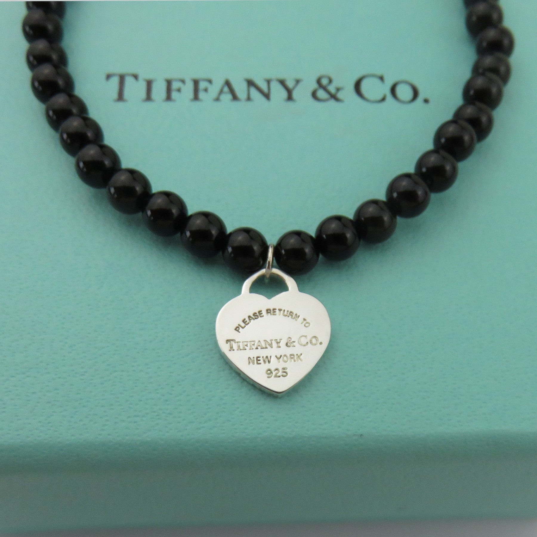 TIFFANY & CO 925 Sterling Silver Onyx Return to Tiffany Heart Mini Bead Bracelet