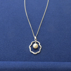 MIKIMOTO 925 Sterling Silver Akoya Pearl Wreath Vine Pendant Necklace