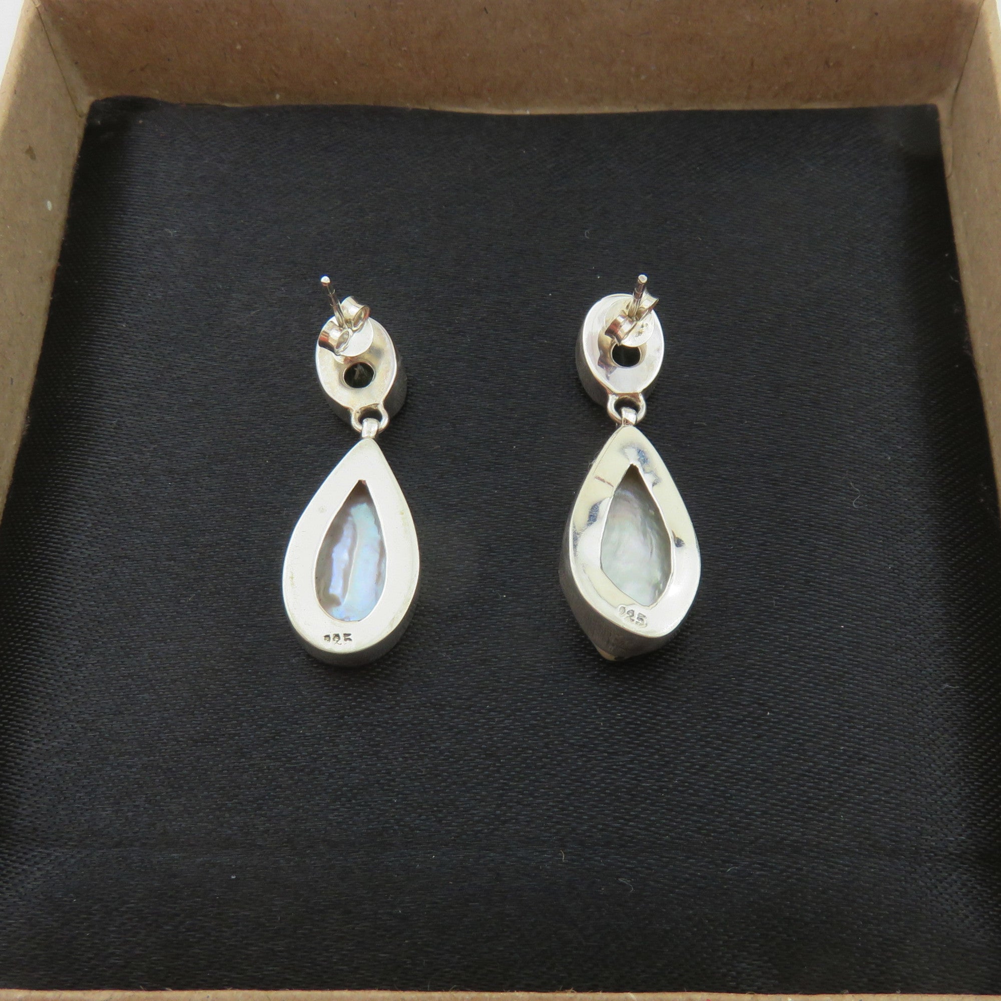 Natural Peridot Mother of Pearl 925 Sterling Silver Dangle Earrings Unique Box