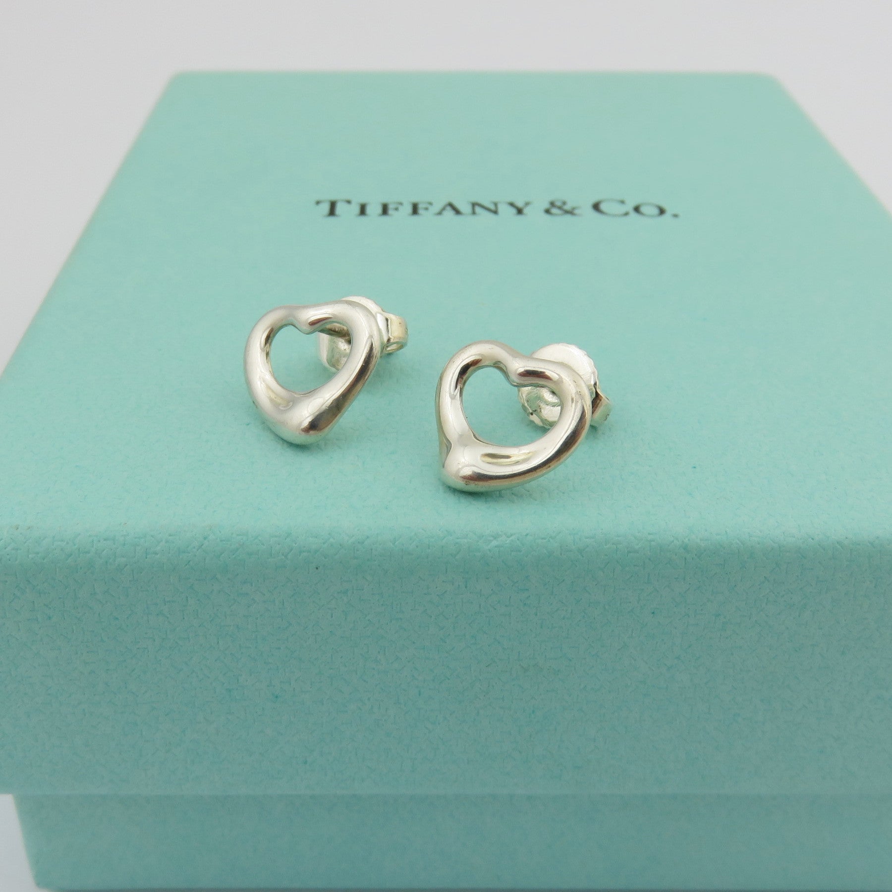 TIFFANY & CO 925 Sterling Silver Open Heart Earrings with Box