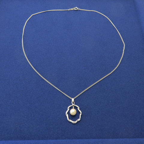 MIKIMOTO 925 Sterling Silver Akoya Pearl Wreath Vine Pendant Necklace