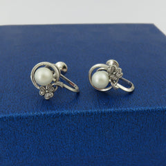 Mikimoto 925 Sterling Silver Flower Akoya Pearl Screw On Earrings